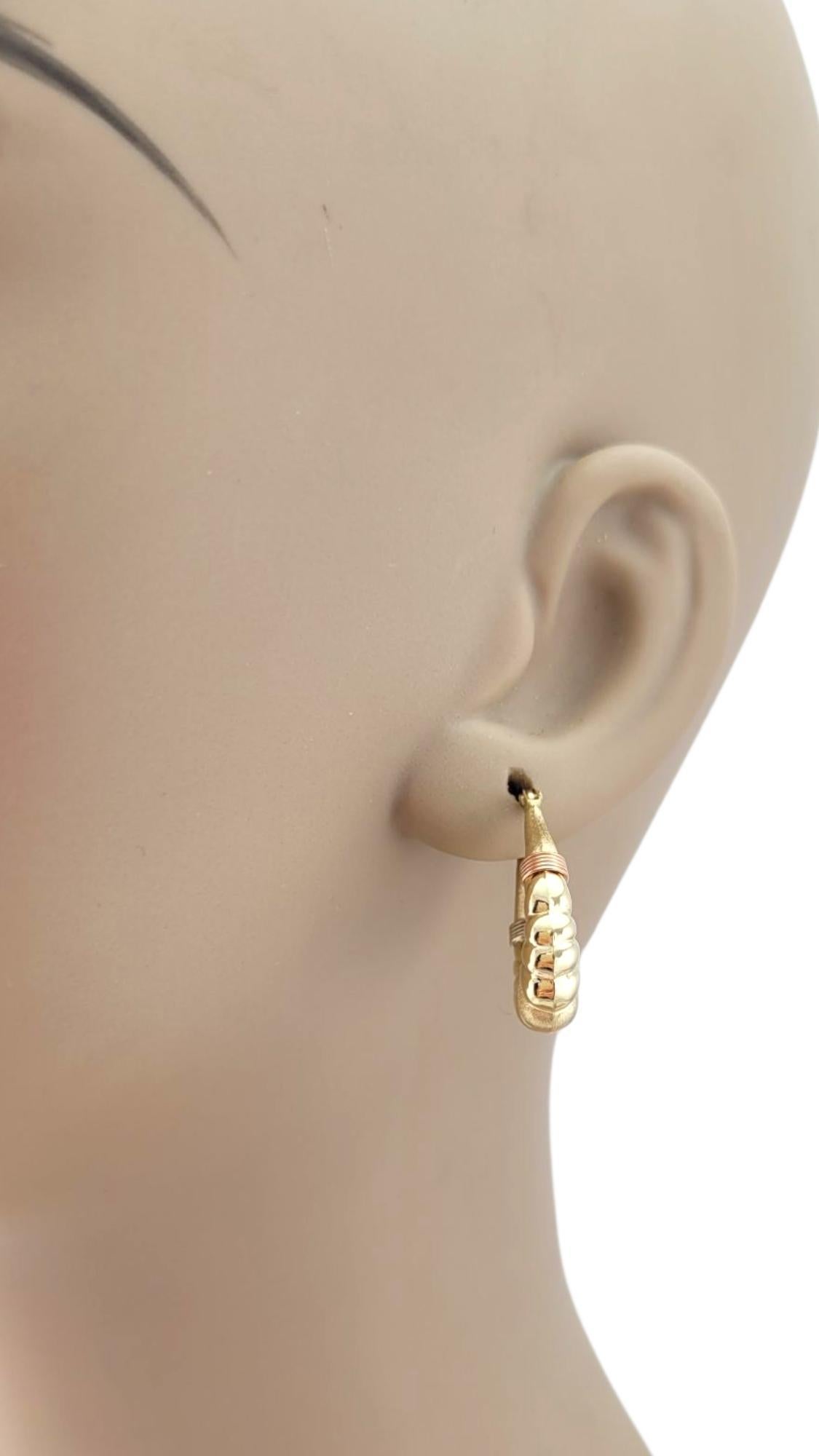 14 Karat Yellow and Rose Gold Shrimp Hoop Earrings #21882 in vendita 6
