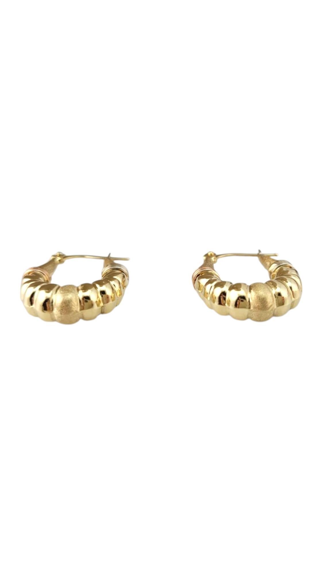 Donna 14 Karat Yellow and Rose Gold Shrimp Hoop Earrings #21882 in vendita