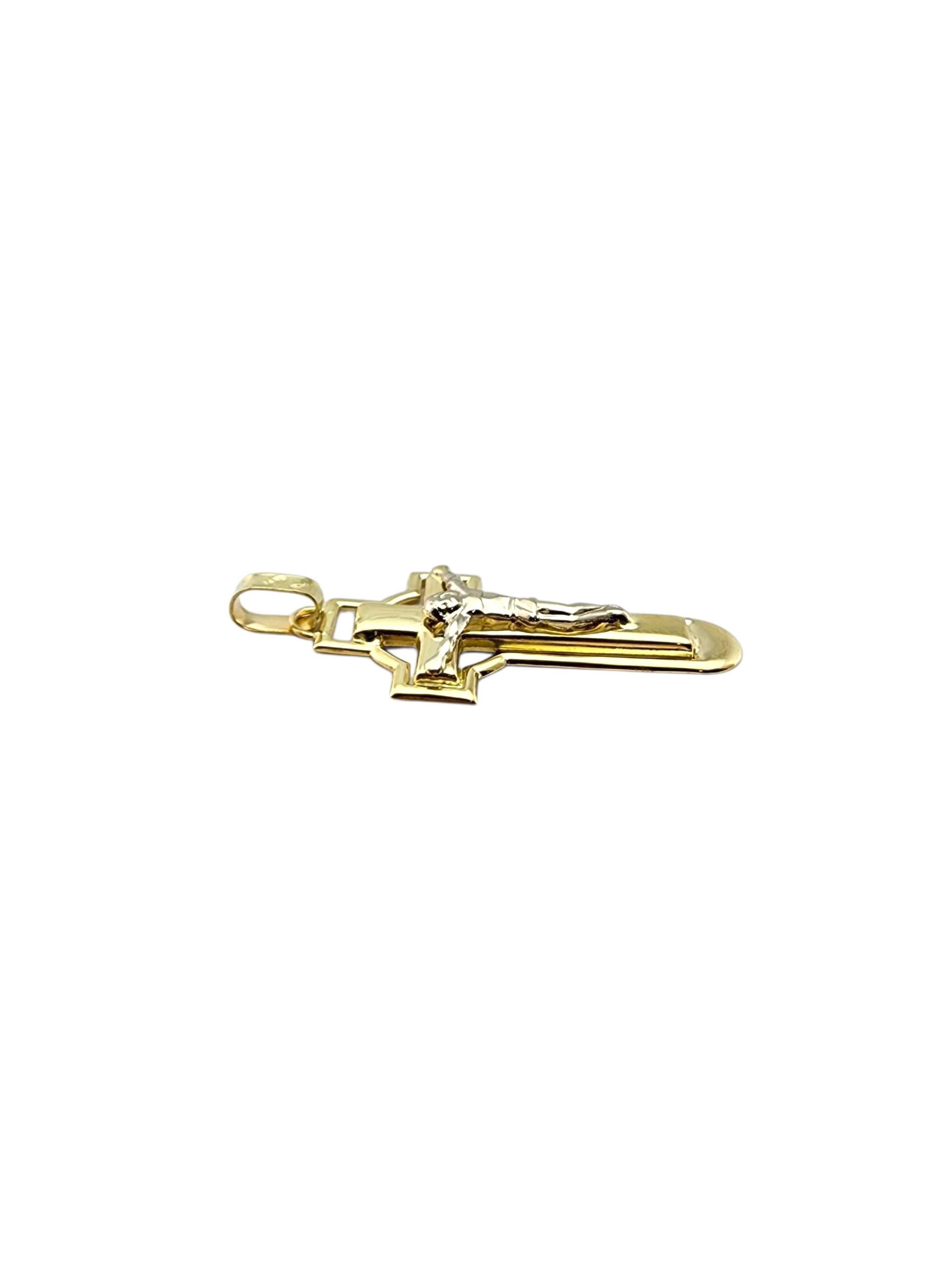 Contemporain Pendentif crucifix en or jaune et blanc 14 carats #23071 en vente