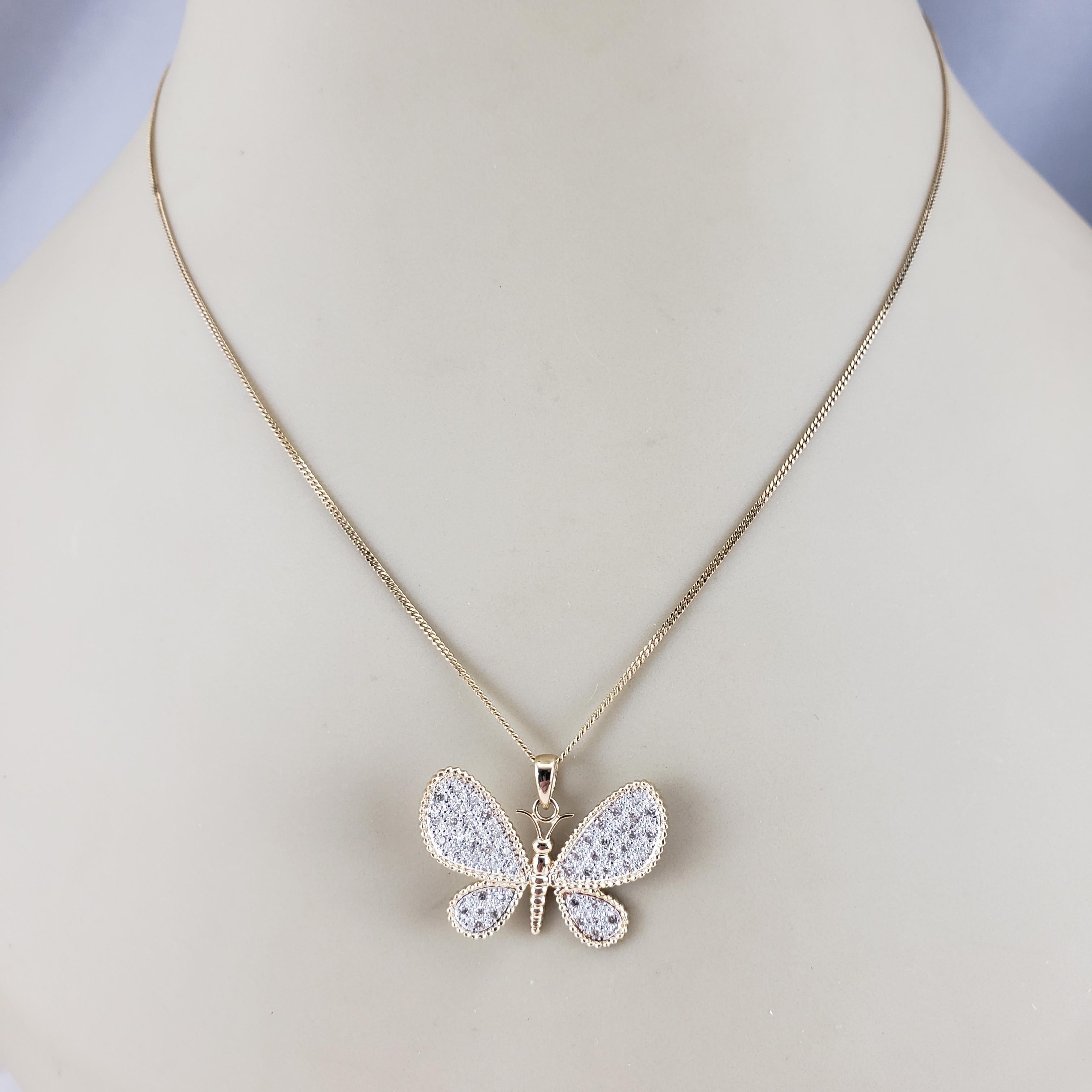 Pendentif papillon en or jaune et blanc 14 carats avec diamants #19743 en vente 1