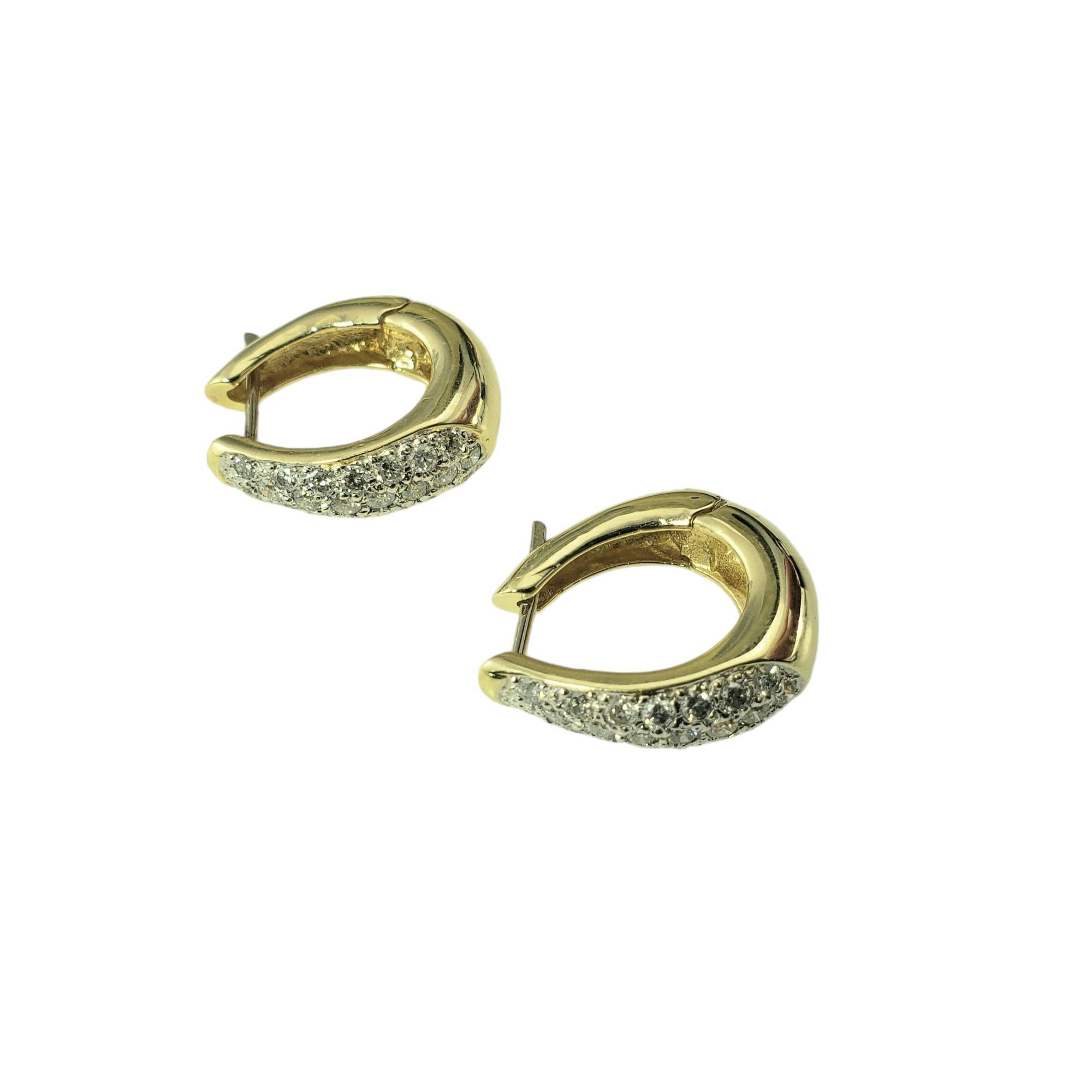 Contemporaneo Orecchini a cerchio con diamanti in oro giallo e bianco 14 carati #19256 in vendita