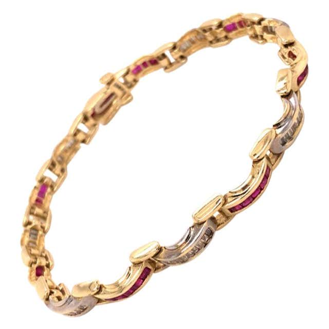 14K Yellow Gold Ruby Diamond Bracelet For Sale at 1stDibs