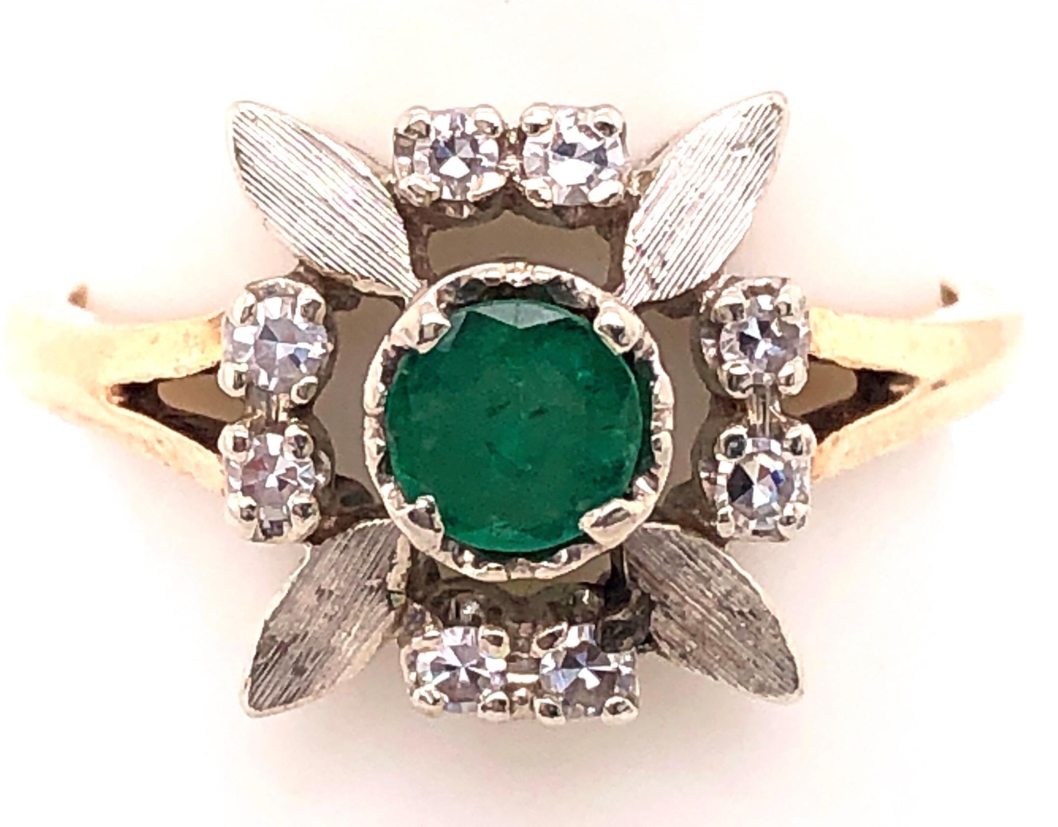 14 Karat Yellow and white Gold Emerald Solitaire with Diamond Accents Ring In Good Condition For Sale In Stamford, CT