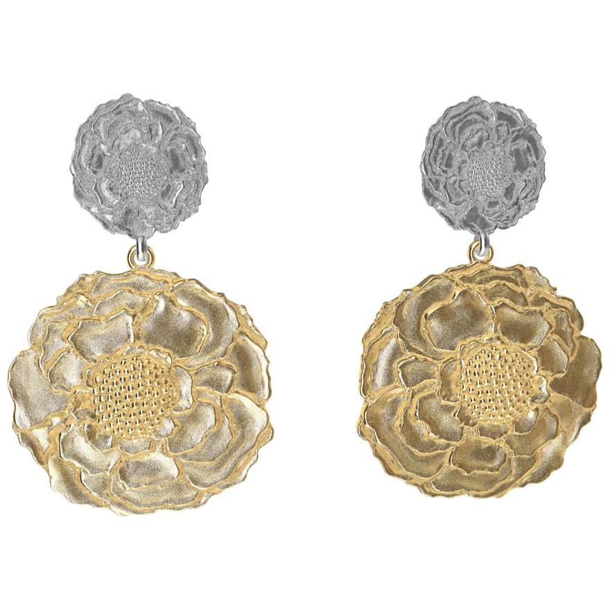 14 Karat Yellow and White Gold Marigold Flower Earrings For Sale