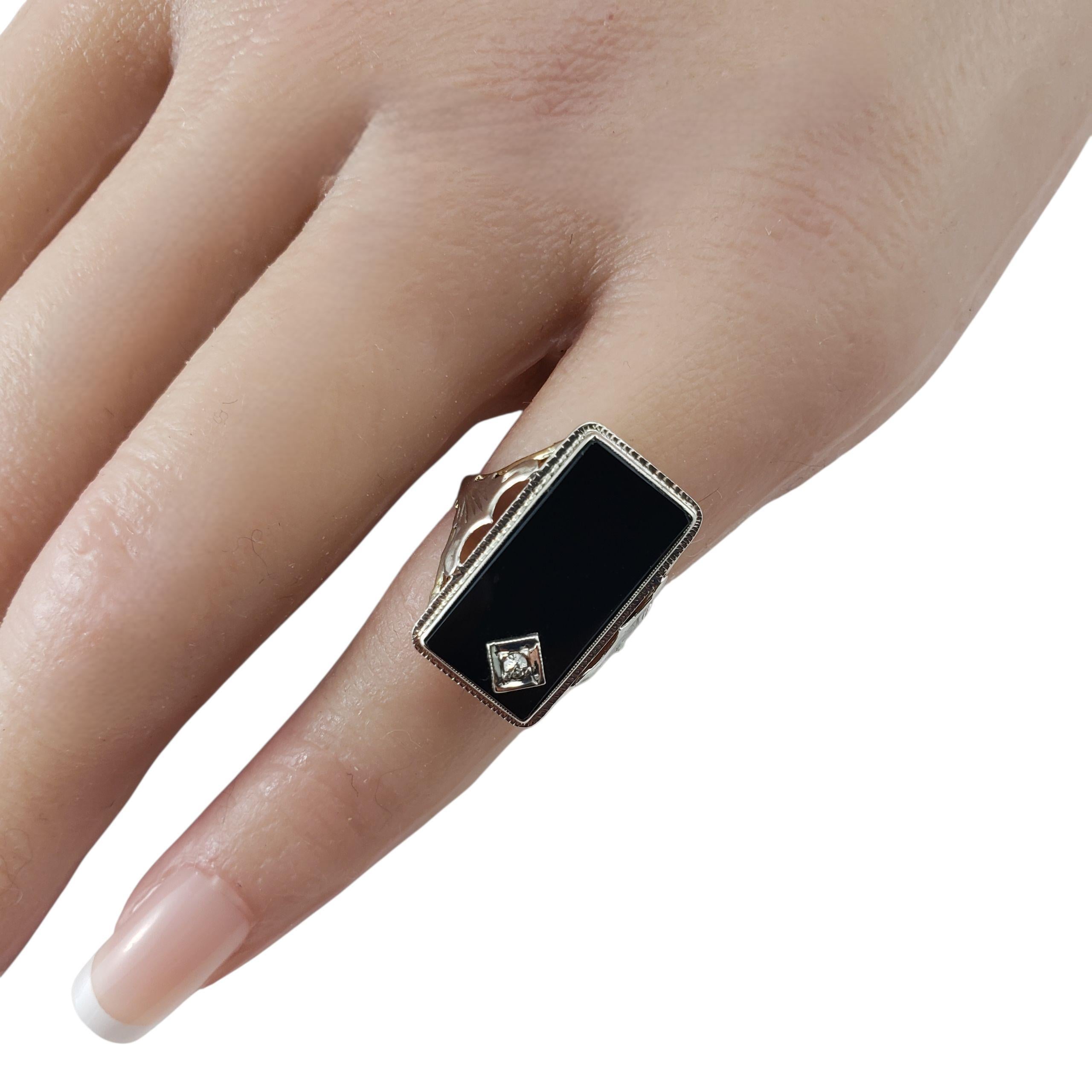 Bague en or jaune et blanc 14 carats Onyx et diamant Taille 3.5-3.75 #22473 en vente 1
