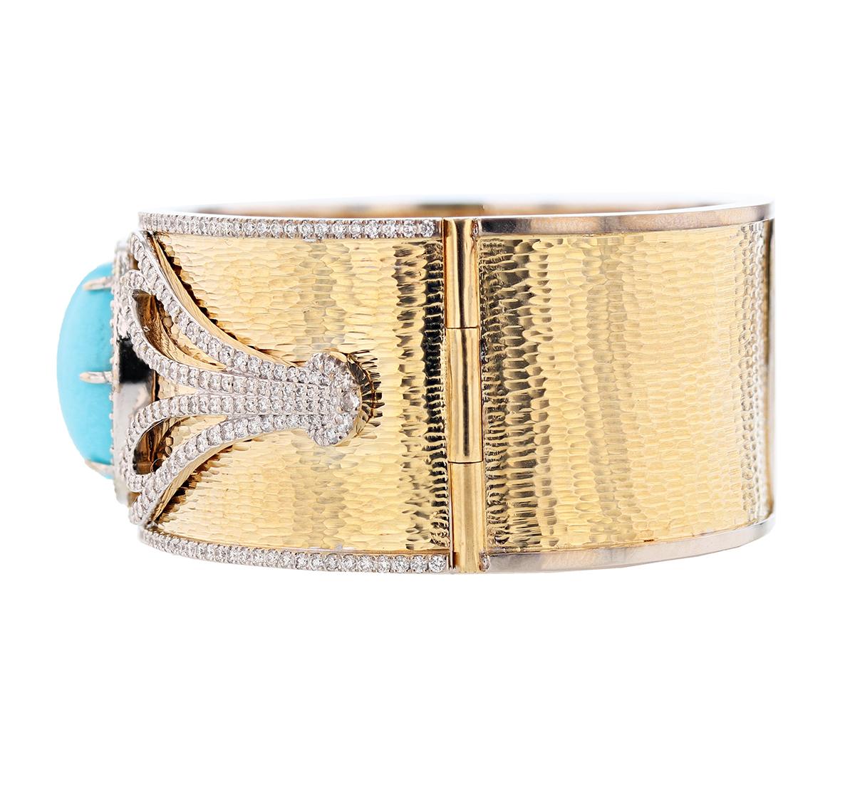 Contemporary 14 Karat Yellow and White Gold Turquoise and Diamond Bangle For Sale