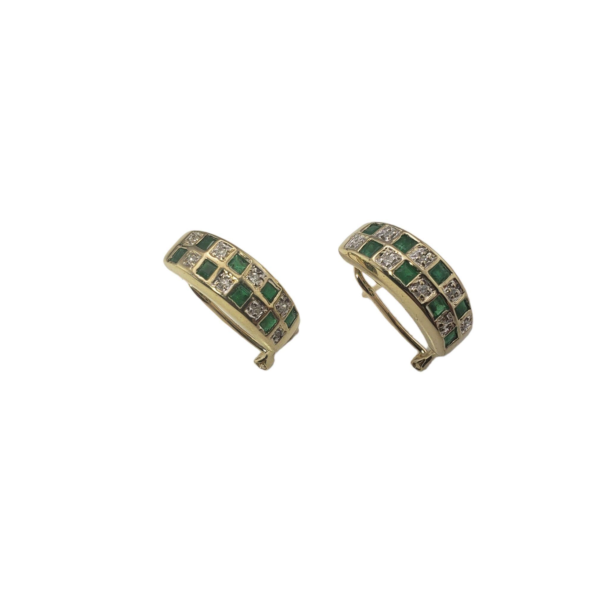 Vintage 14 Karat Yellow Gold Emerald and Diamond Earrings-

These sparkling earrings each feature 16 emeralds and 16 round brilliant cut diamonds set in classic 14K yellow gold. Omega back closures.

Matching Ring: RL-00013080

Approximate total