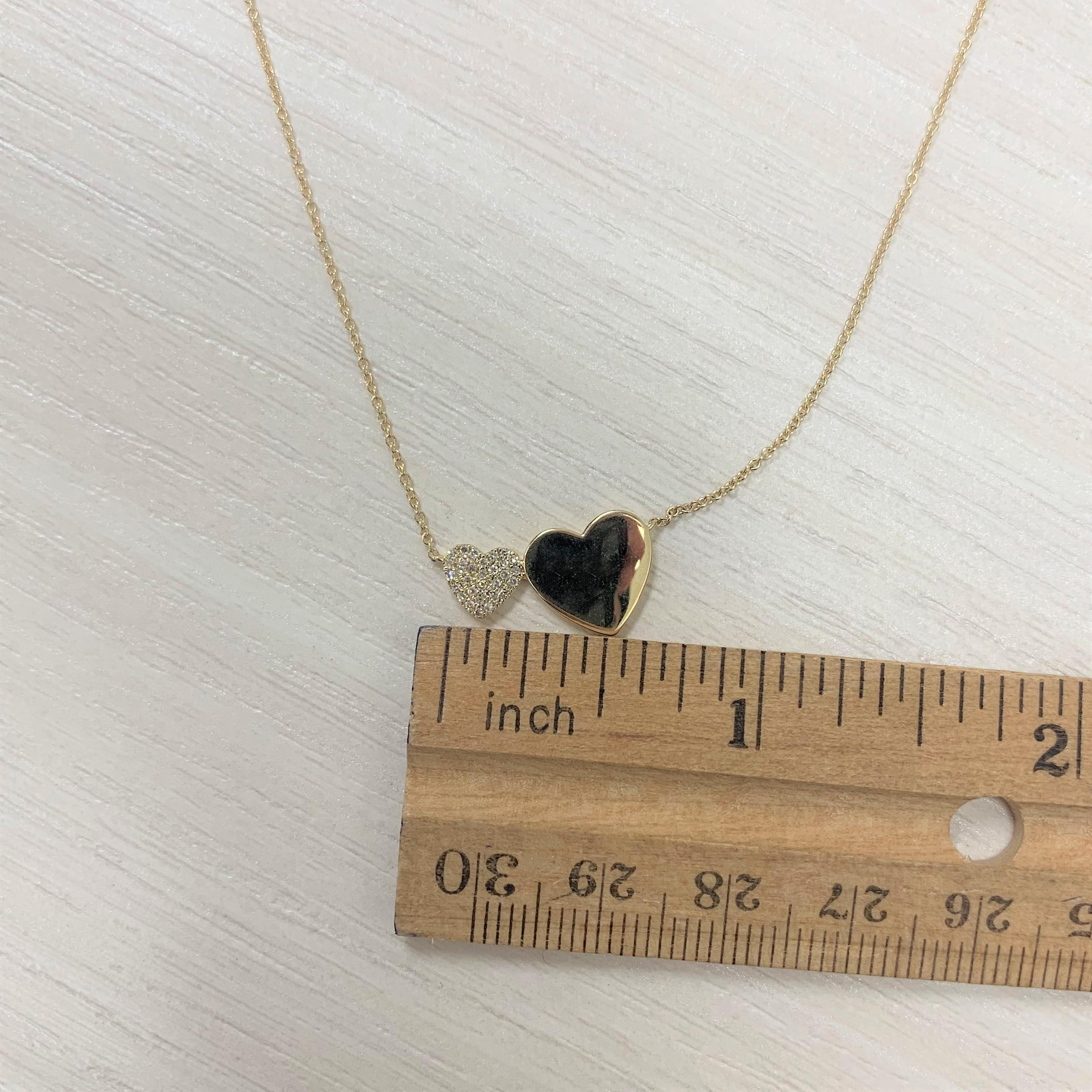 Contemporary 14 Karat Yellow Gold 0.09 Carat Diamond Heart Necklace For Sale