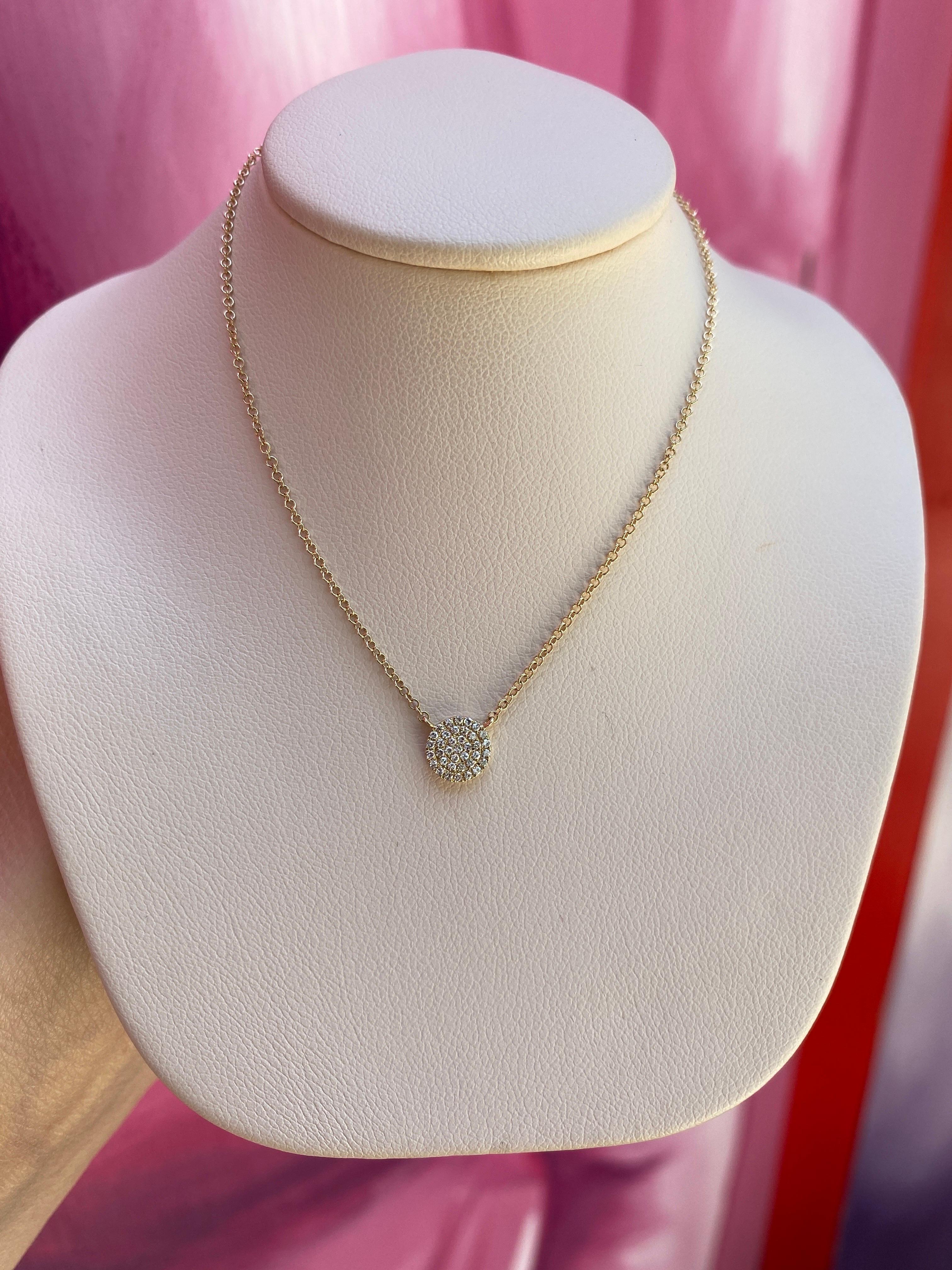 14 Karat Yellow Gold 0.10 Carat Total Weight Pave Diamond Disc Necklace For Sale 1