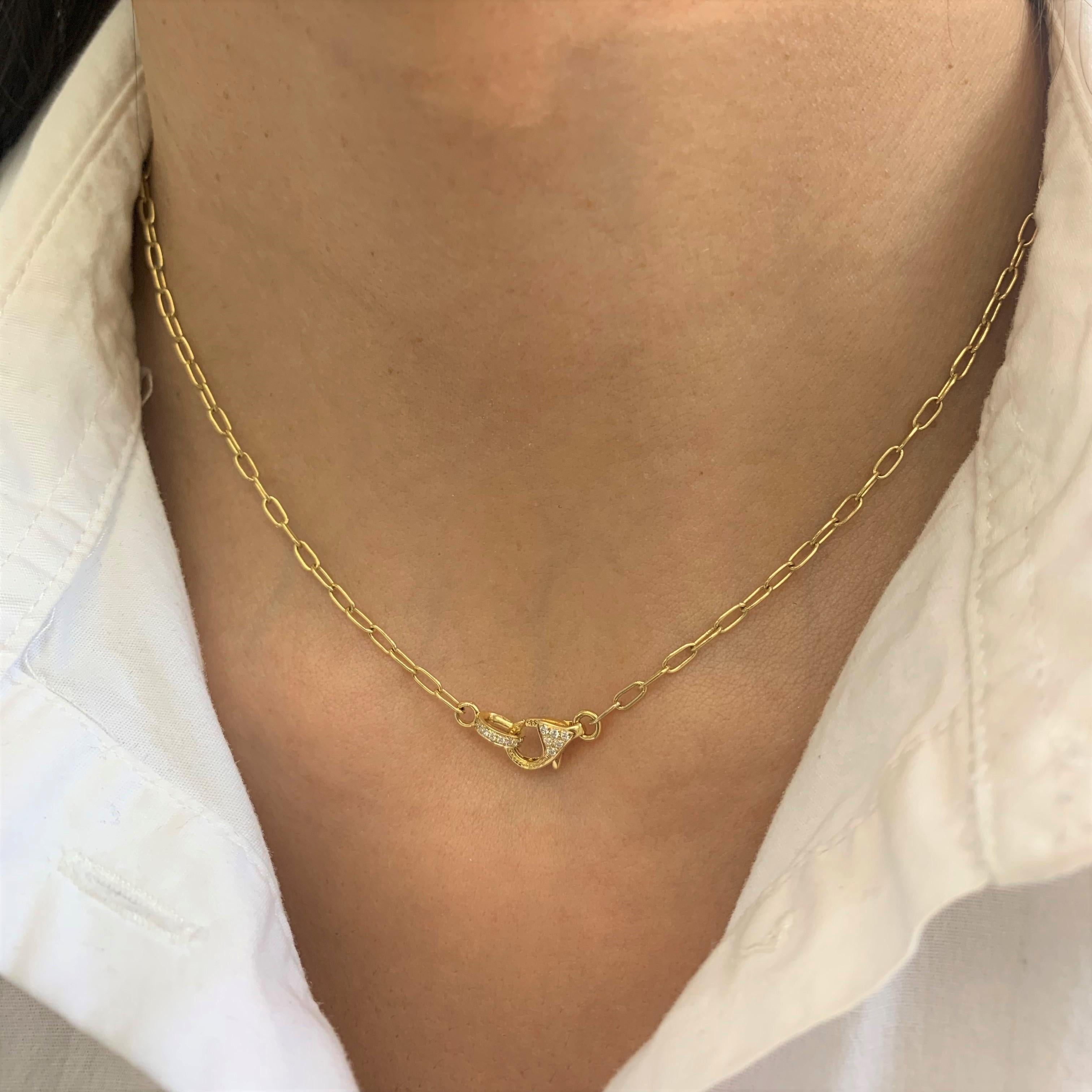 This beautiful Joelle 14k Gold Lobester Link Necklace features 0.13 ct of round natural Diamonds.     
-14K Gold
-0.13cts Natural White Diamonds
-Diamond Color GH
-Clarity SI1
-Lobster Link Necklace
-Gift Box Included