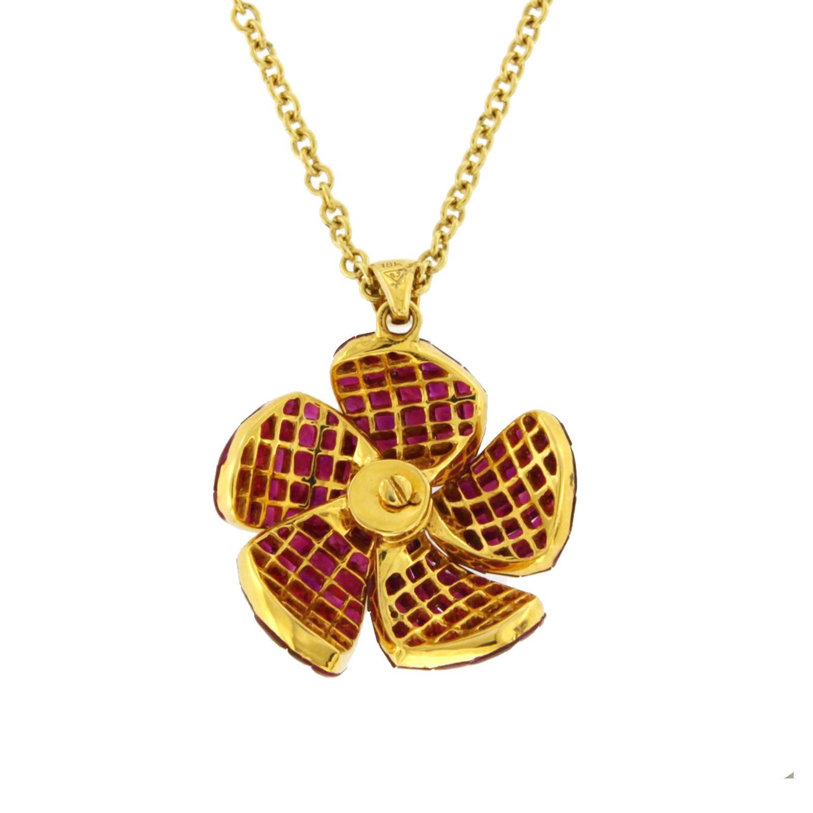 14 Karat Yellow Gold 0.16 Carat Diamonds 10.54 Carat Invisible Set Ruby Necklace For Sale 1