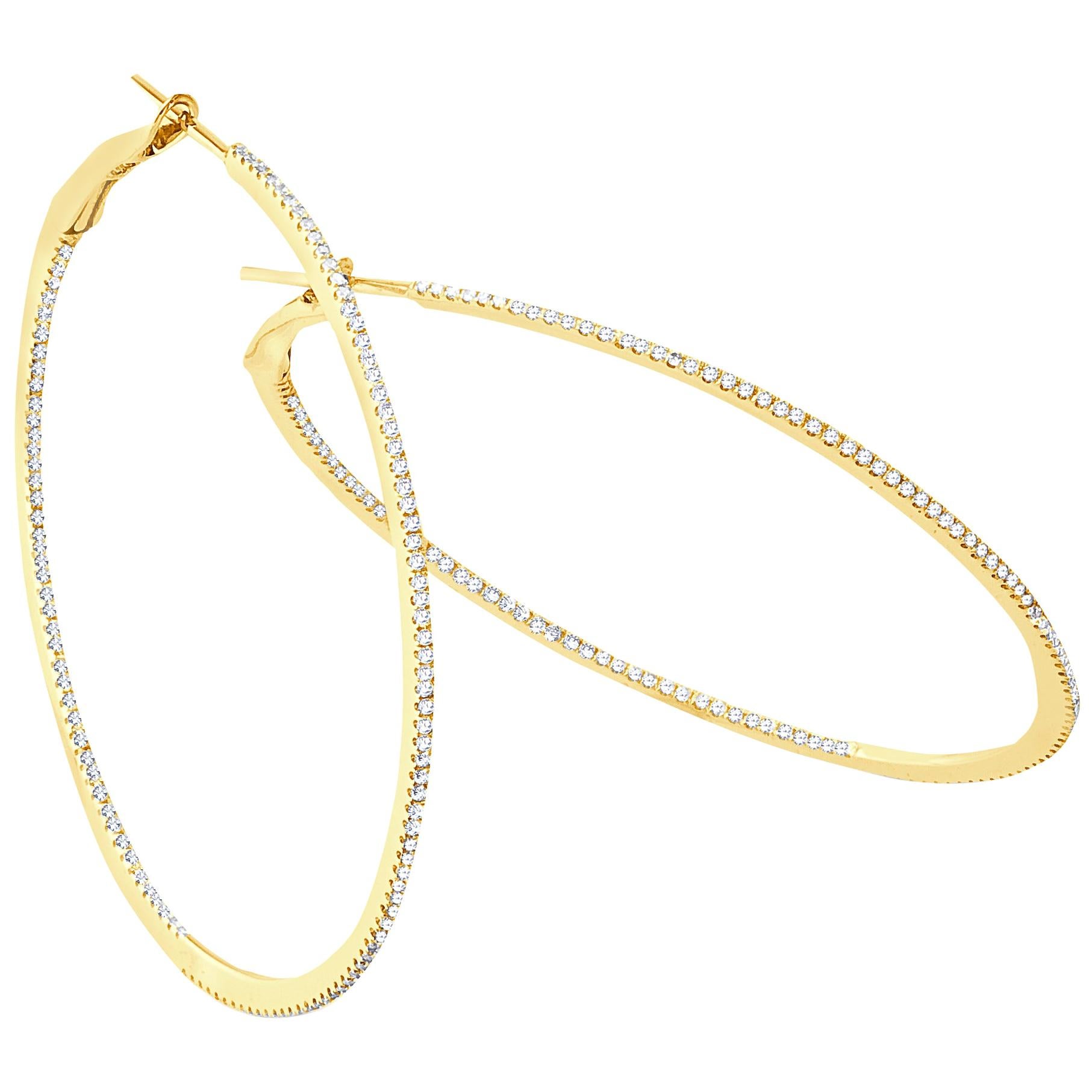 14 Karat Yellow Gold 0.95 Carat Diamond Hoop Earrings For Sale