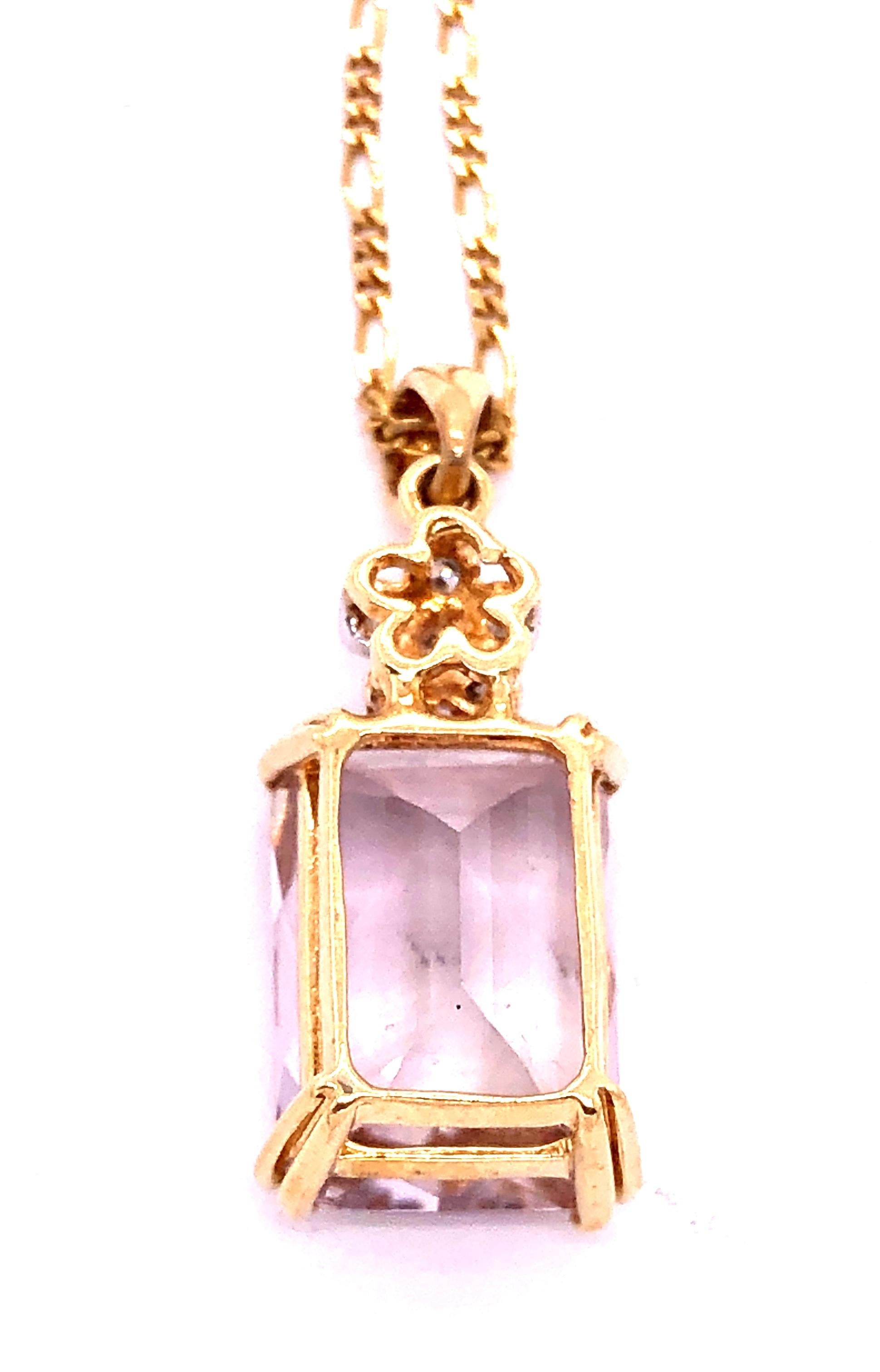 14 Karat Yellow Gold Necklace with Semi Precious Stone Pendant For Sale 4