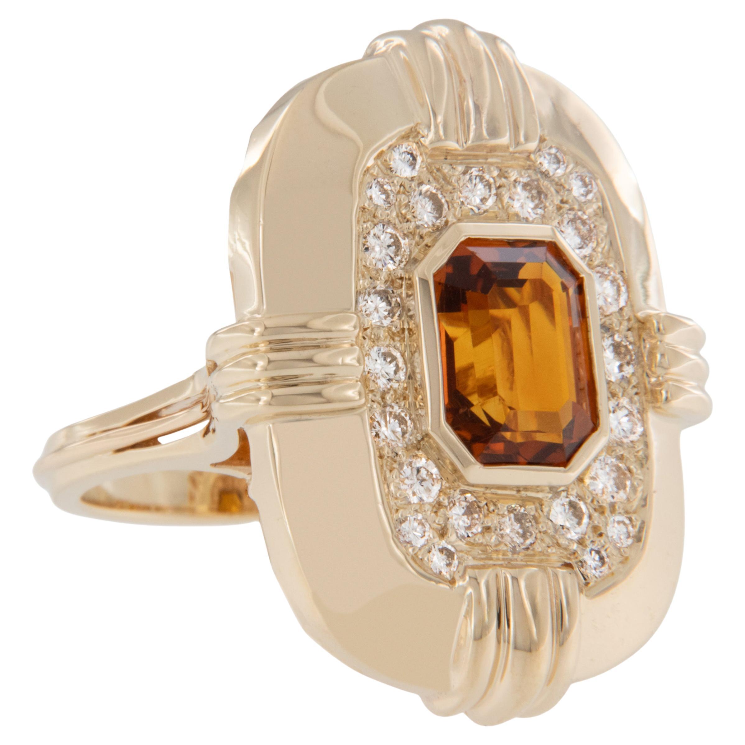 14 Karat Gelbgold 1,75 Karat Madeira Citrin und 0,44 Karat Gesamtkarat Diamantring im Angebot