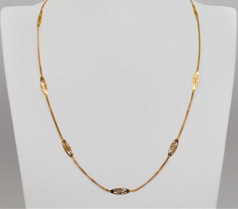 14 Karat Yellow Gold Filigree Station Chain Necklace For Sale at 1stDibs