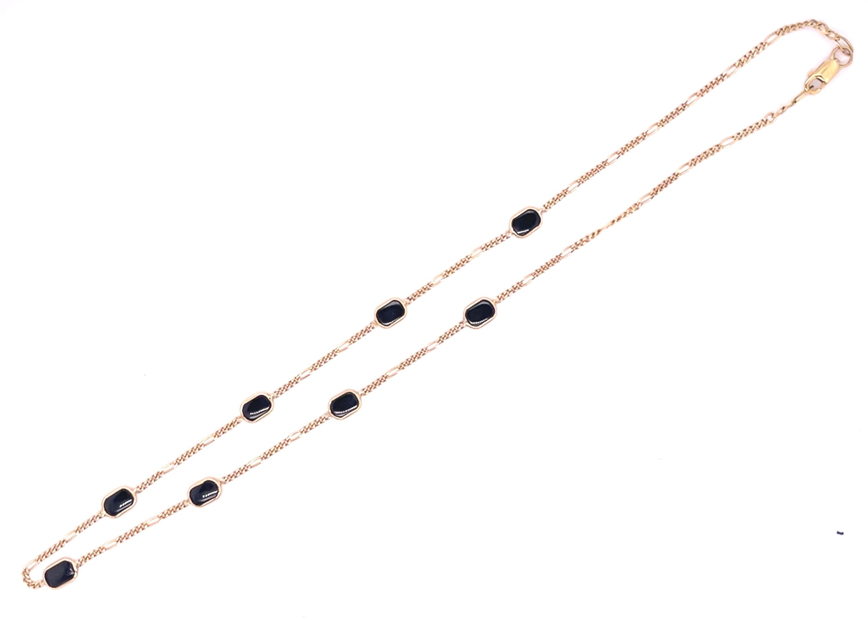 Contemporary 14 Karat Yellow Gold Black Onyx Figaro Necklace For Sale