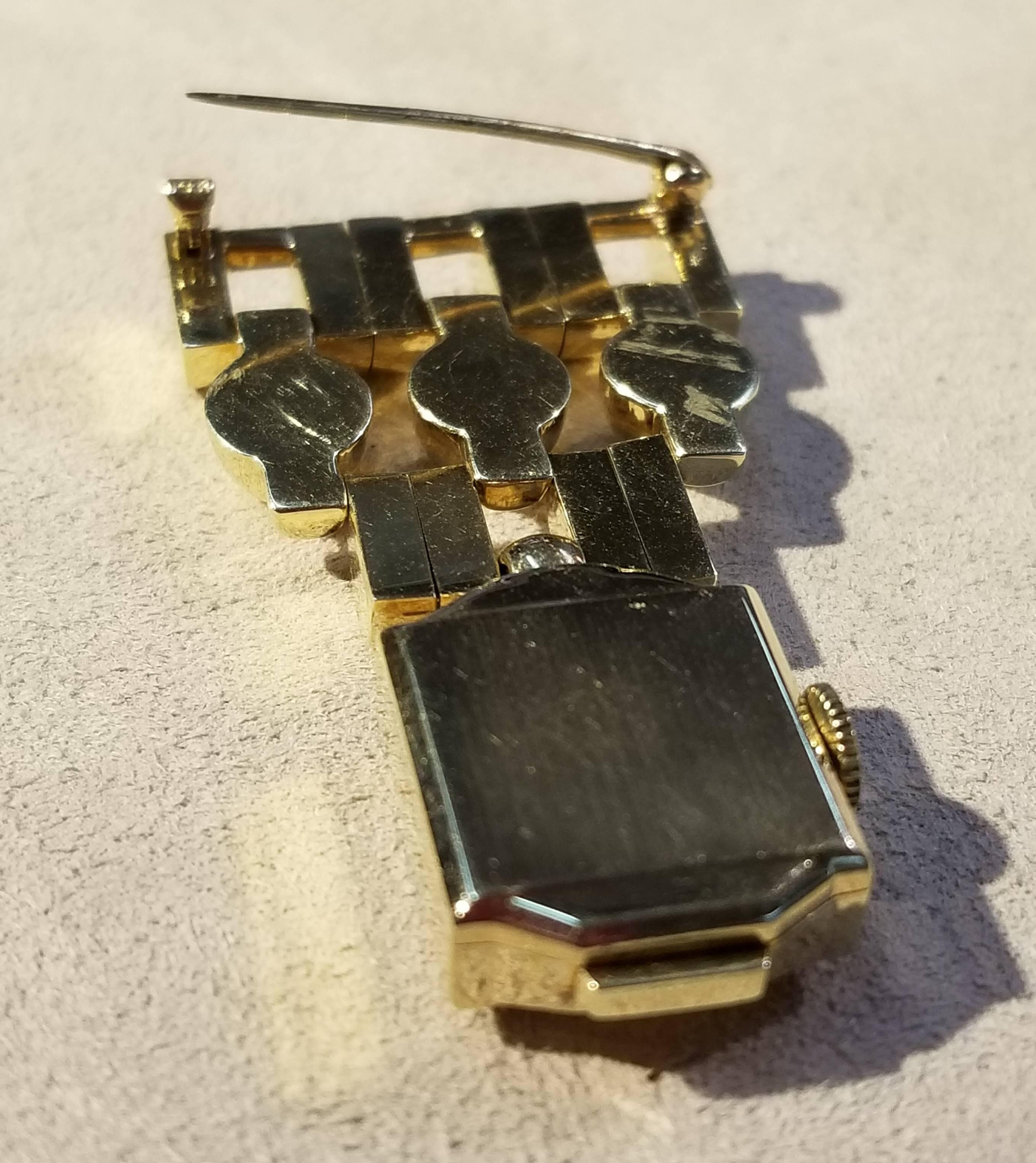 14 Karat Yellow Gold 1940s Tiffany & Co. Retro Lapel Watch For Sale 4