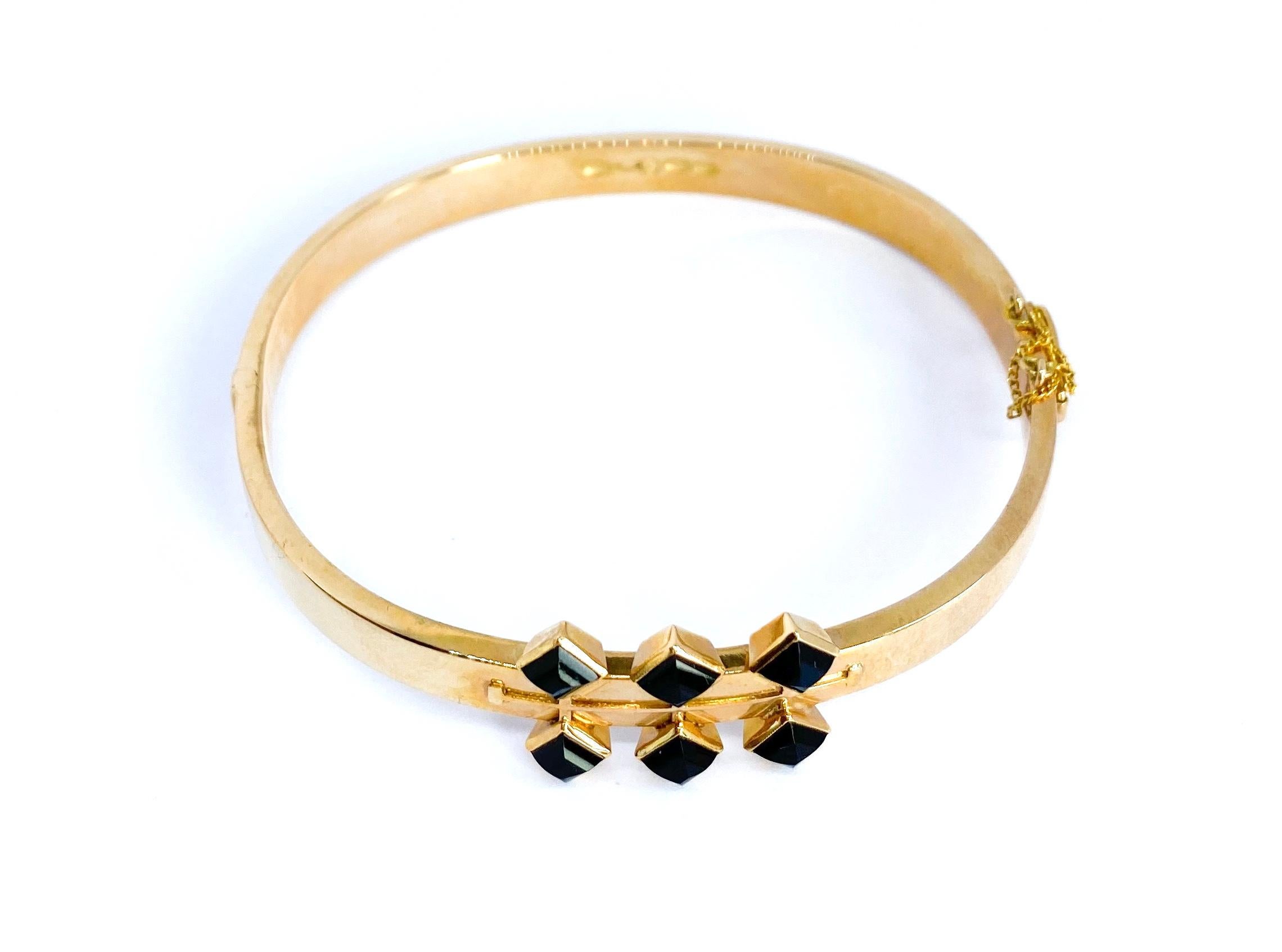Women's or Men's 14 Karat Yellow Gold 1963 Pekka Anttila Kruunu-Koru Oy Onyx Stones Bracelet For Sale