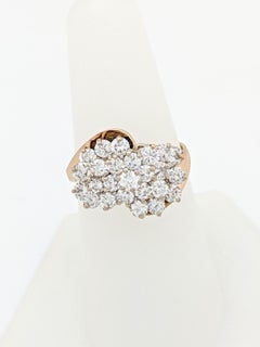 14 Karat Yellow Gold 2 Carat Diamond Cluster Ring VS2/G