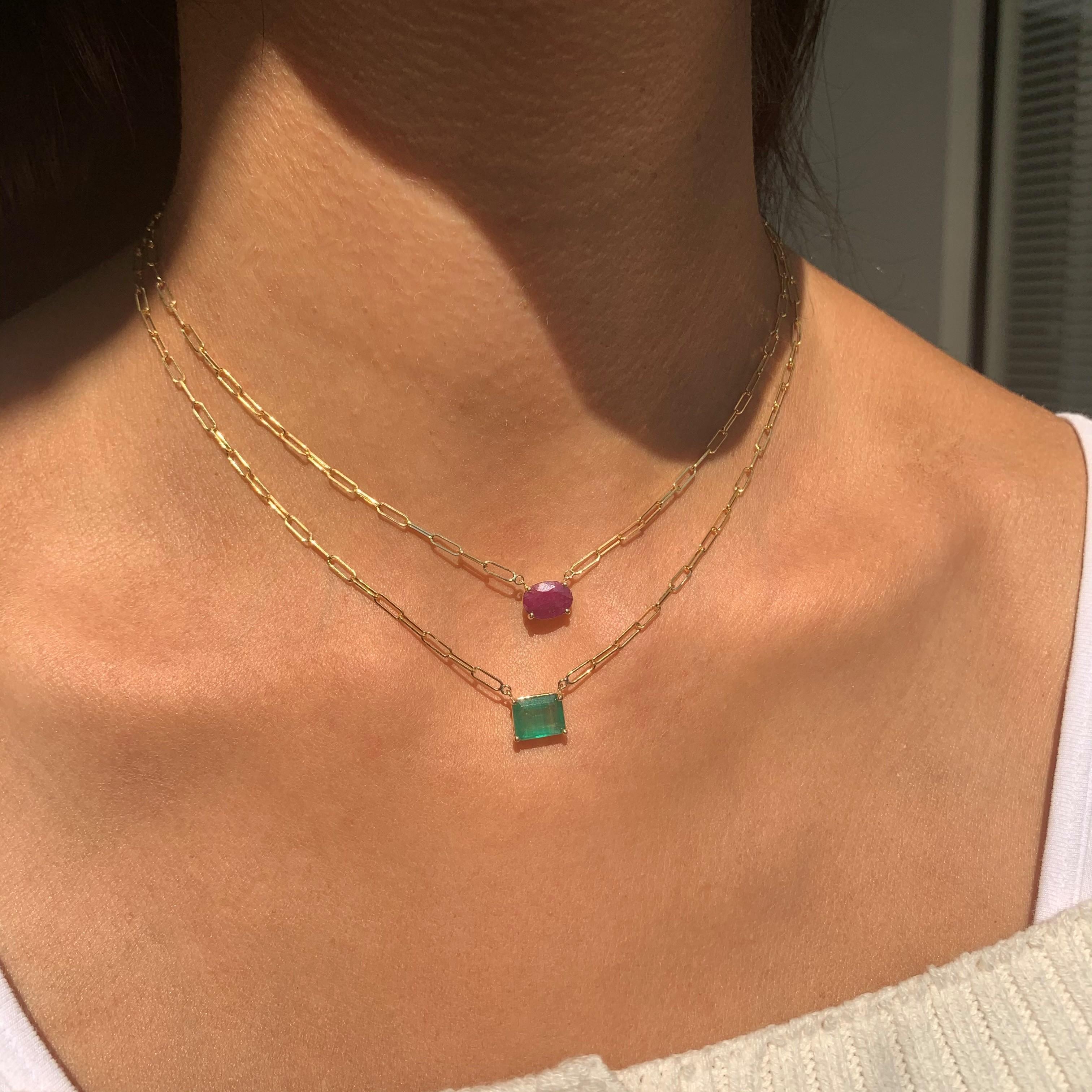 2 carat emerald necklace