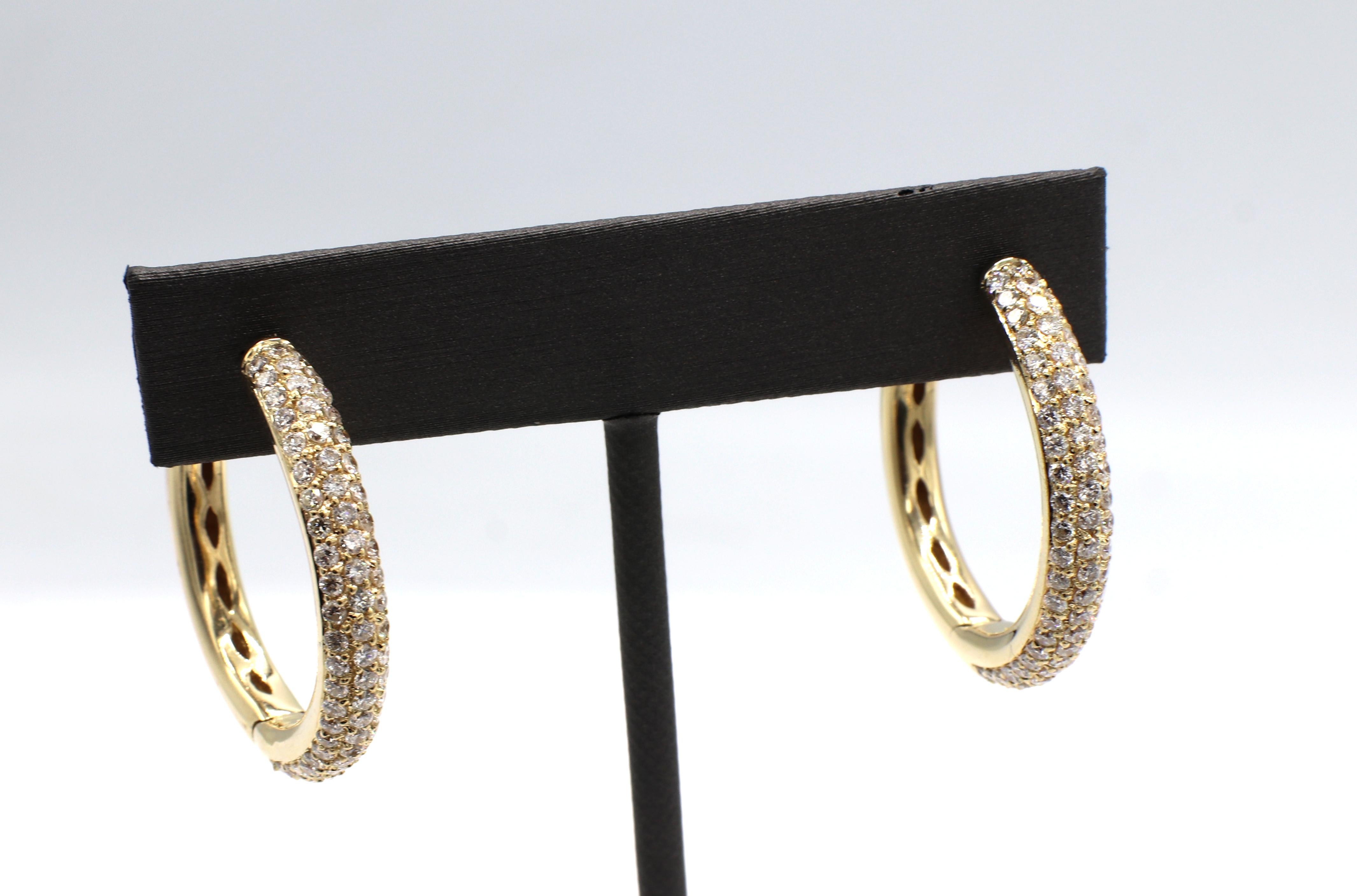 14 Karat Yellow Gold 2.61 Carat Diamond Pave Hoop Earrings In Excellent Condition In  Baltimore, MD