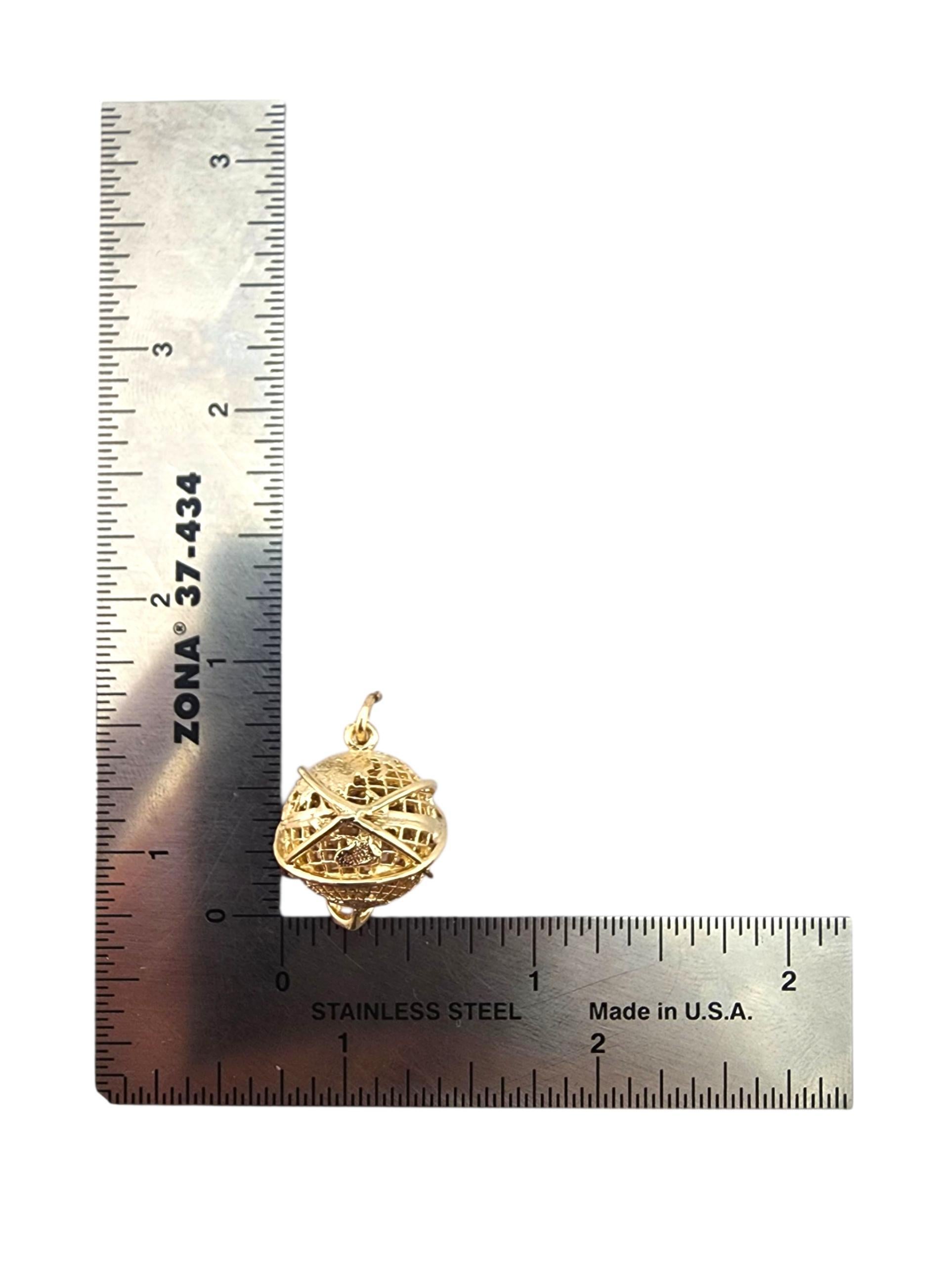 Ciondolo Charm 3D Globe World in oro giallo 14 carati #23280 in vendita 2
