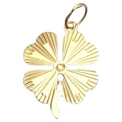 14 Karat Yellow Gold 4 Leaf Clover Pendant #21668