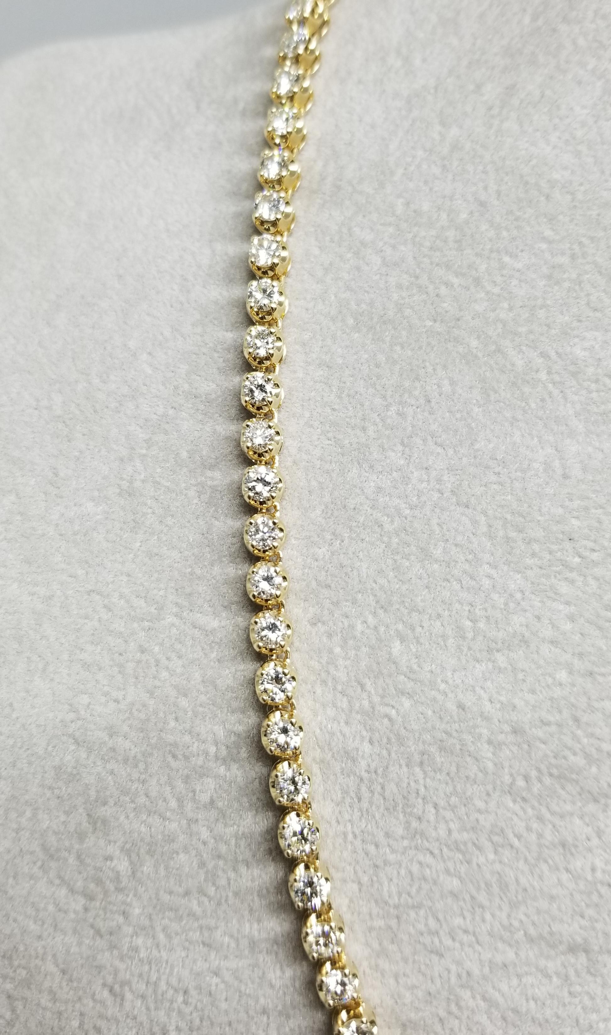 14 Karat Yellow Gold 4 Prong Diamond Necklace 11.41 Carat In New Condition For Sale In Los Angeles, CA
