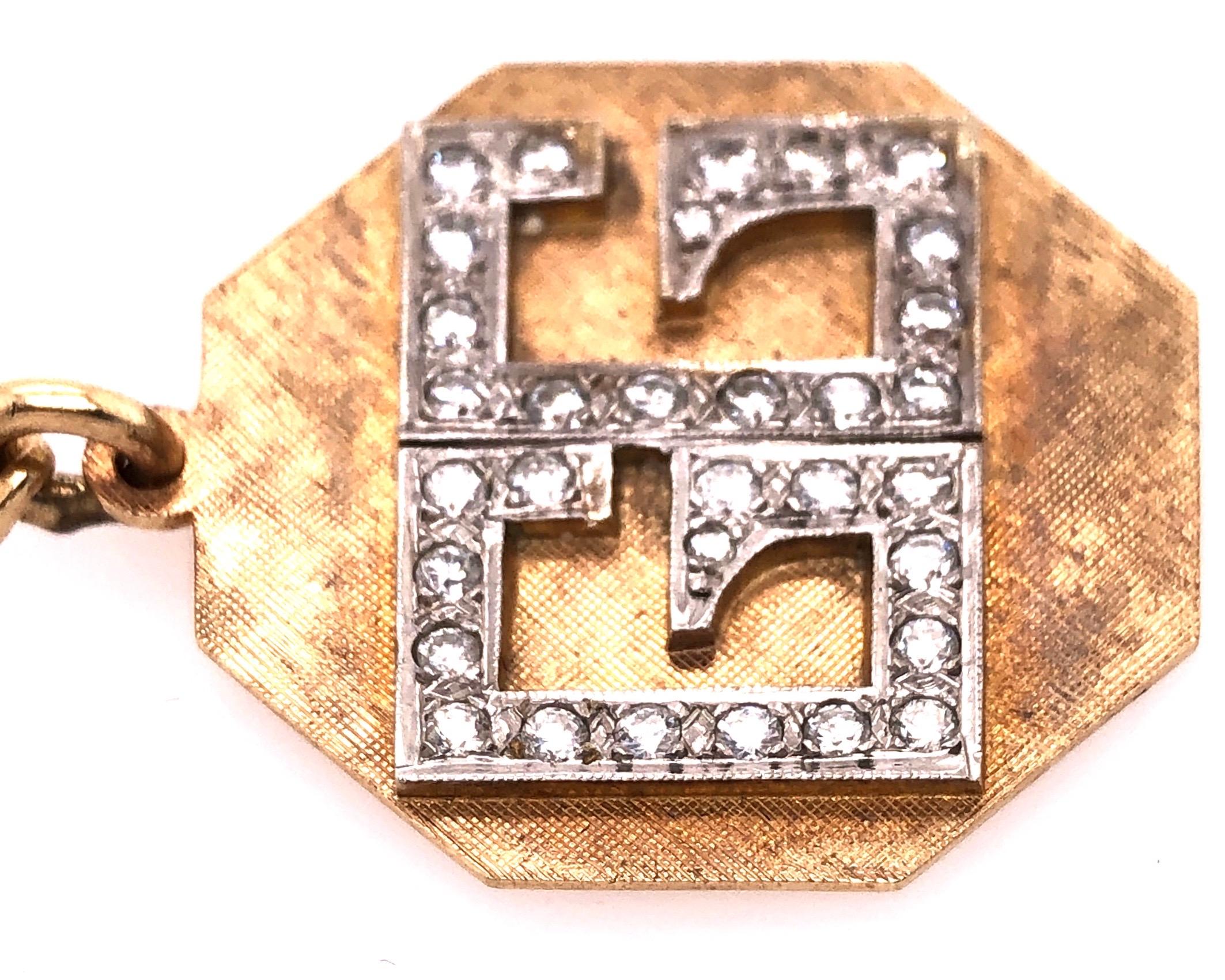 14 Karat Yellow Gold Octagon Key Chain with Diamond Initials GG In Good Condition In Stamford, CT