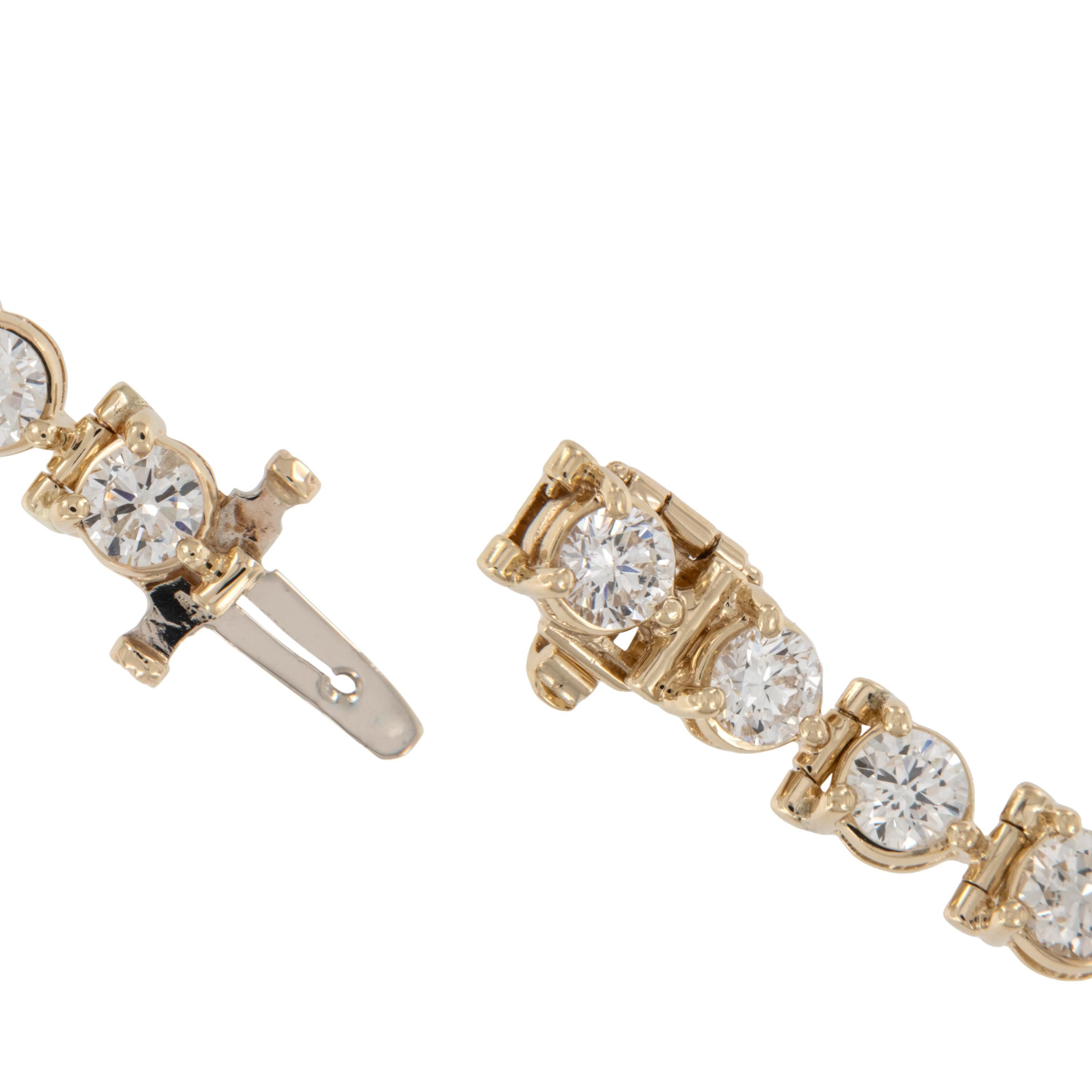 Taille ronde Or jaune 14 carats 6,75 ct. pt. Bracelet tennis avec diamants naturels en vente