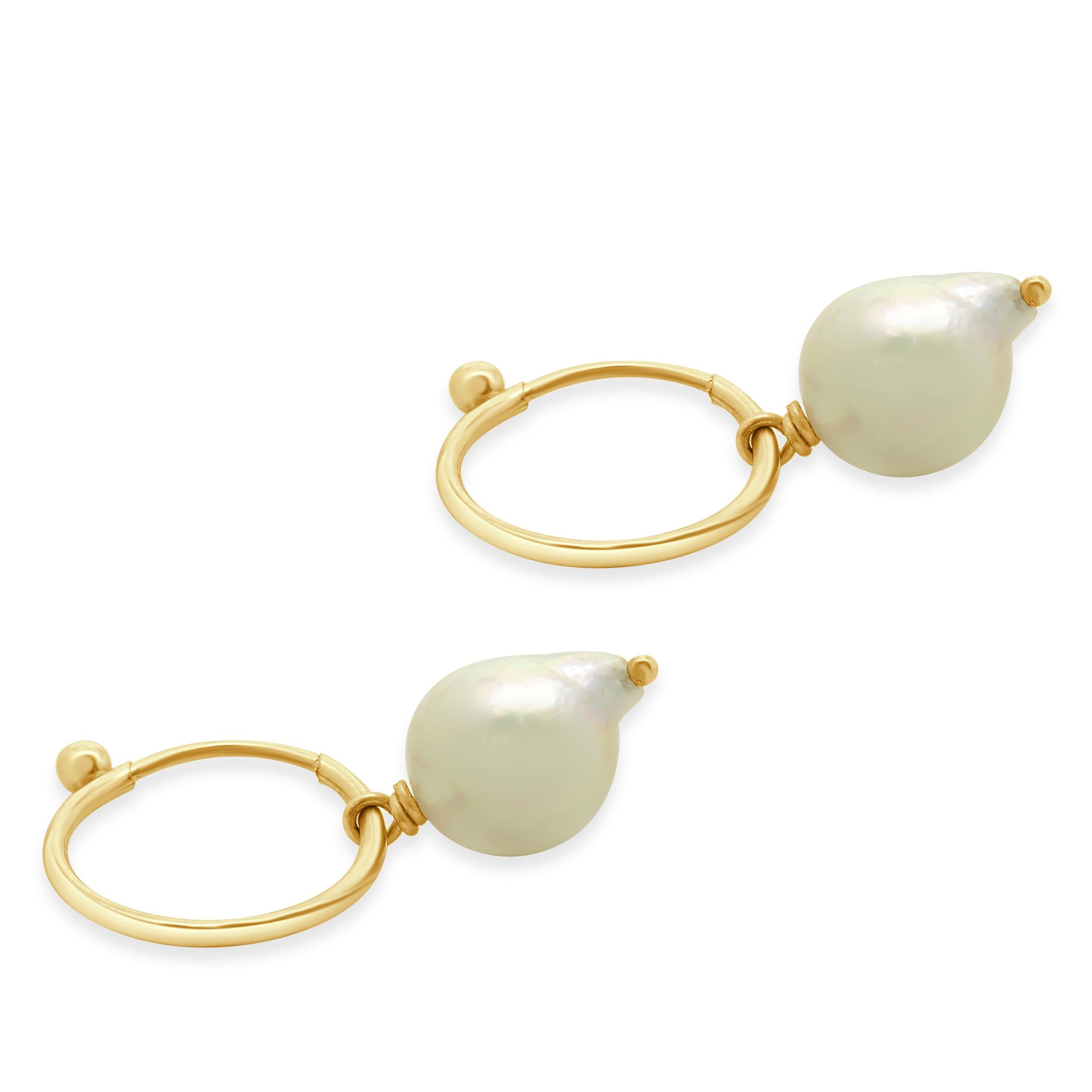 Designer: custom
Material: 14K yellow gold
Weight: 1.70 grams
