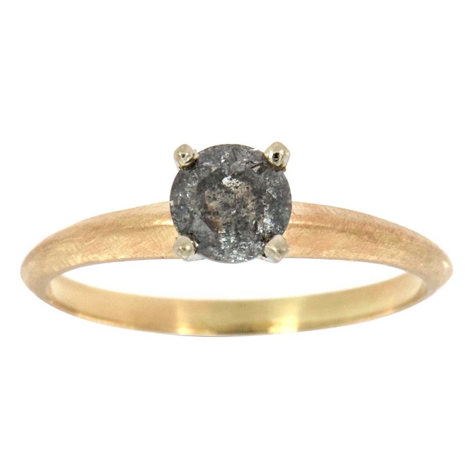 14 Karat Yellow Gold Aghata Salt and Pepper Diamond Ring 'Center- 0.69 Carat' For Sale