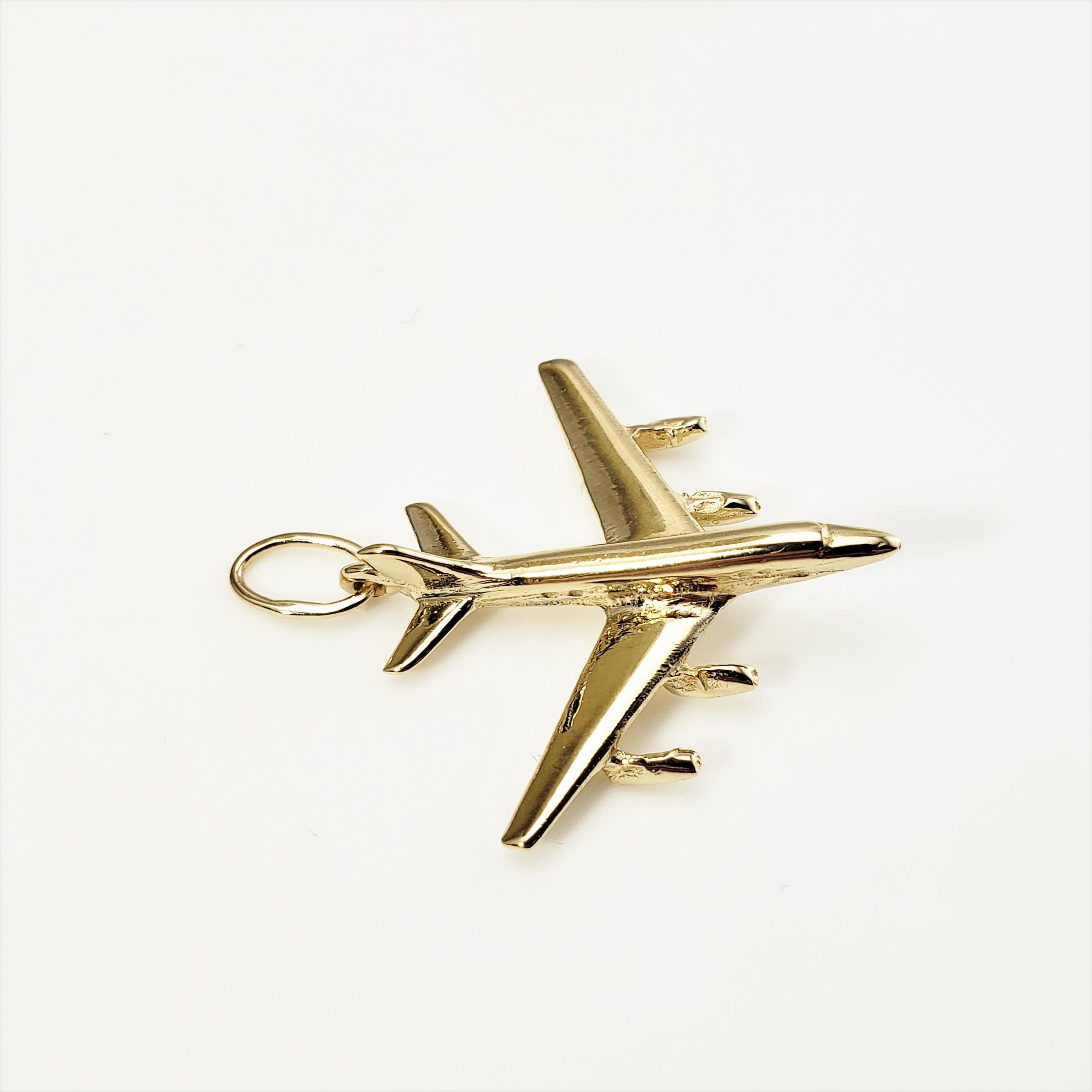 14 Karat Yellow Gold Airplane Charm-

Perfect addition to your travel charm collection!

This lovely 3D charm features a miniature airplane meticulously detailed in 14K yellow gold.

Size:  27 mm x 26 mm (actual charm)

Weight:  2.1 dwt. /  3.4