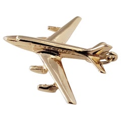 14 Karat Yellow Gold Airplane Charm
