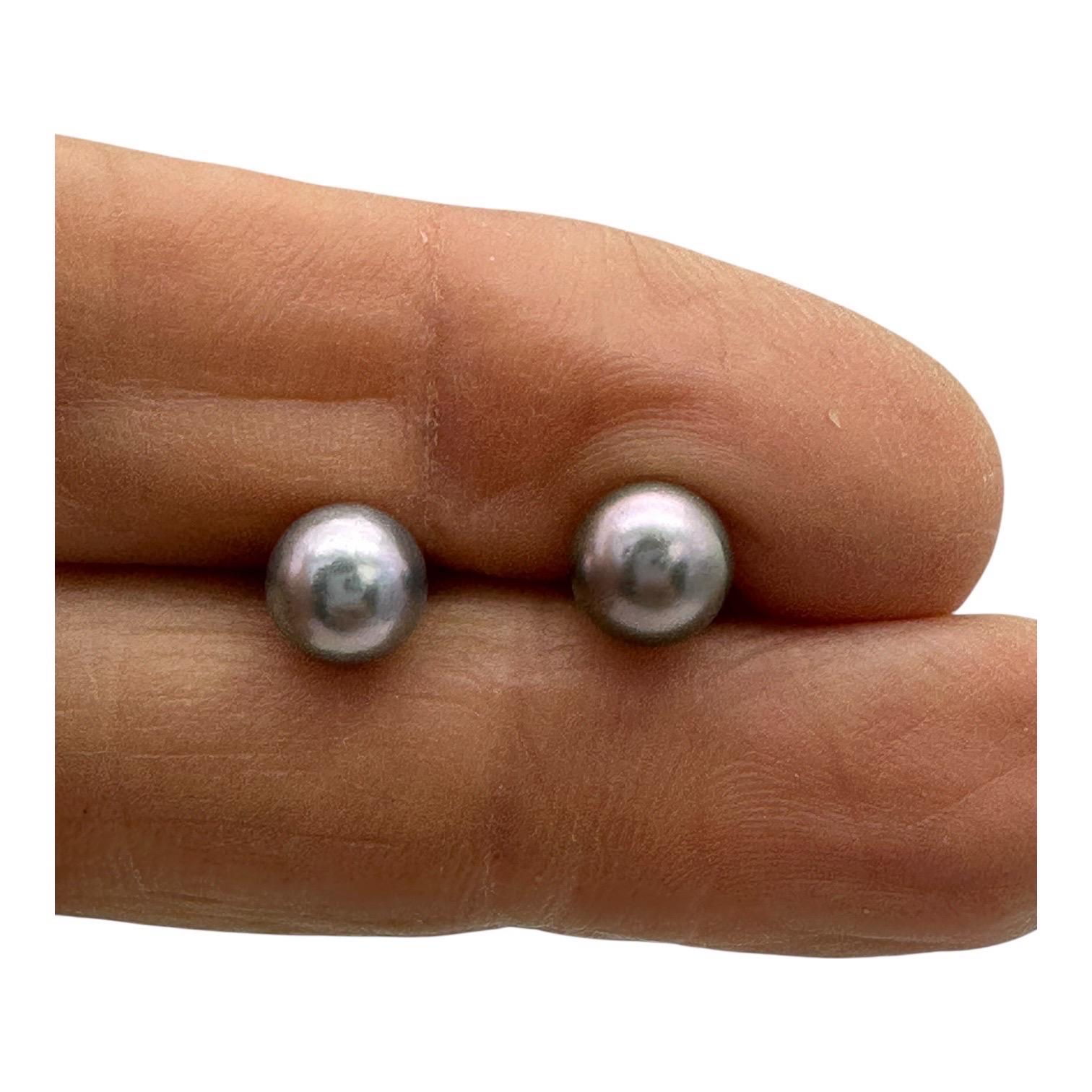 Orecchino con perla Akoya Tahitiana in oro giallo 14 carati in vendita 1