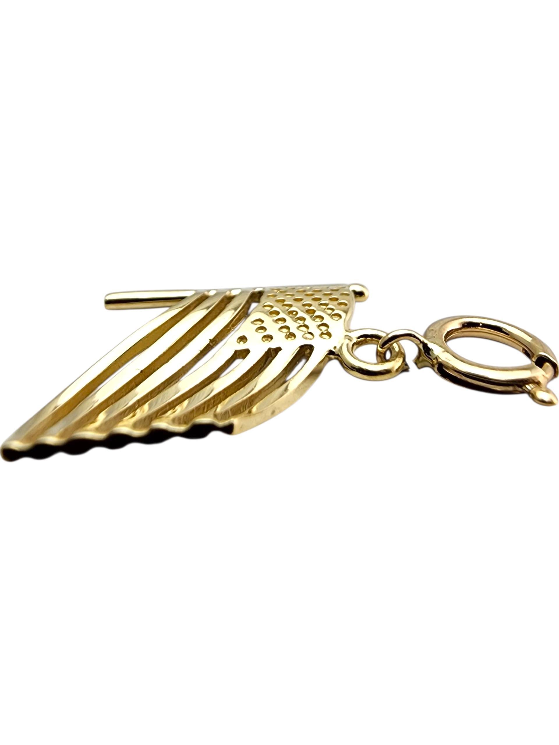 14 Karat Yellow Gold American Flag Charm #23672 For Sale 5
