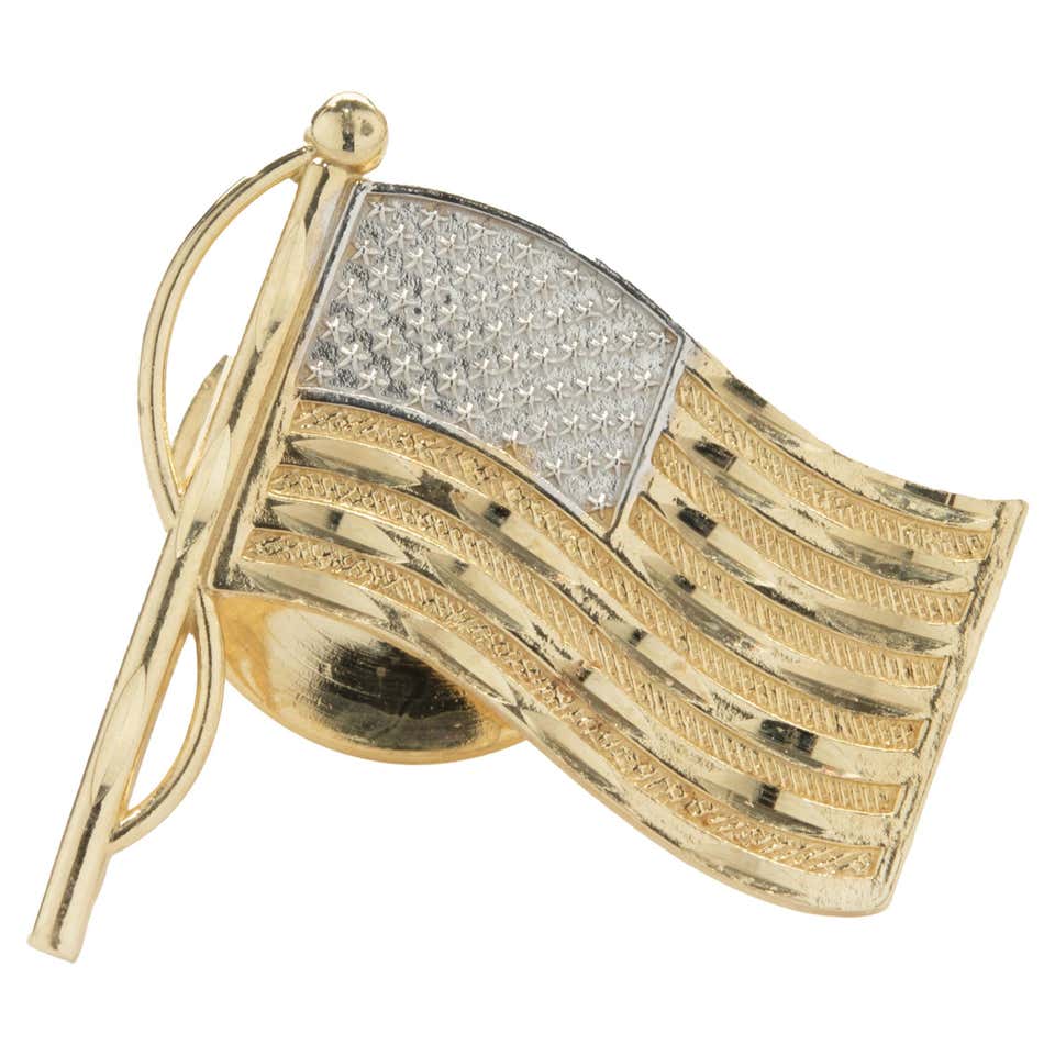Large Gold and Enamel American Flag Pin For Sale at 1stDibs | gold ...