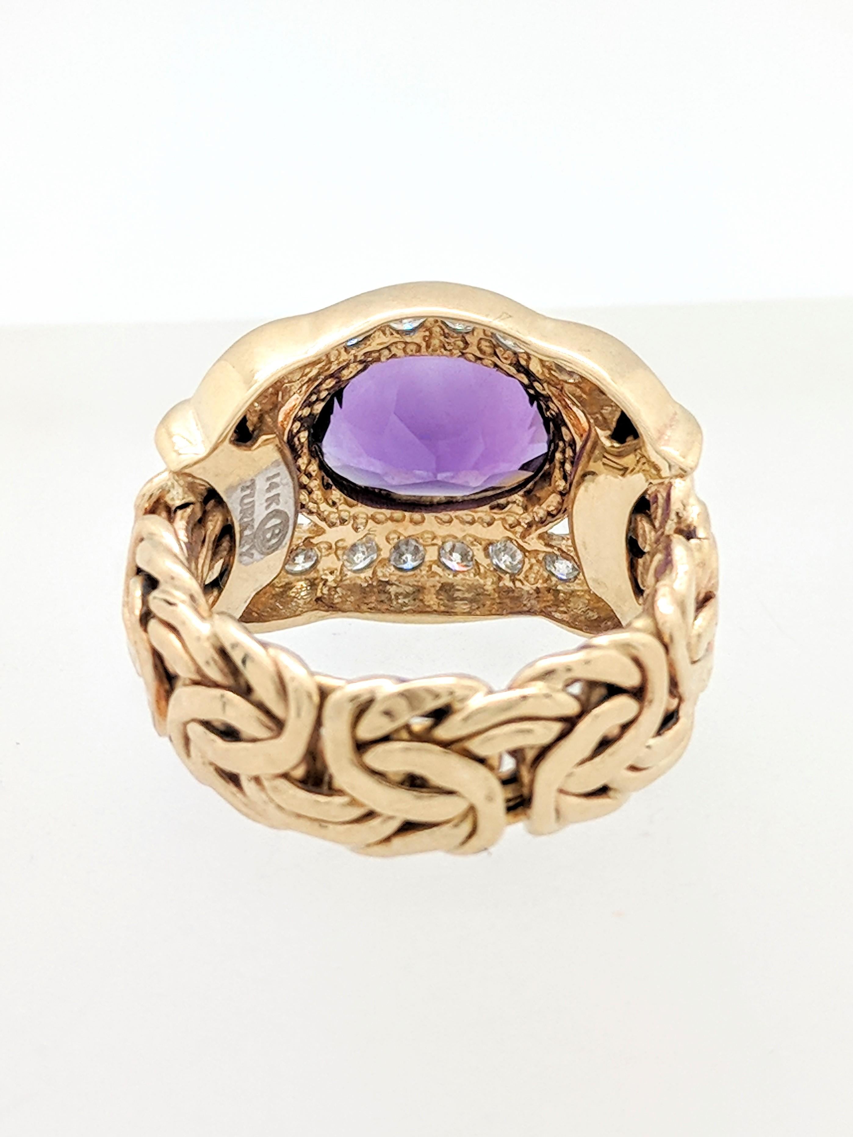 14 Karat Yellow Gold Amethyst and Diamond Ring In Good Condition In Gainesville, FL