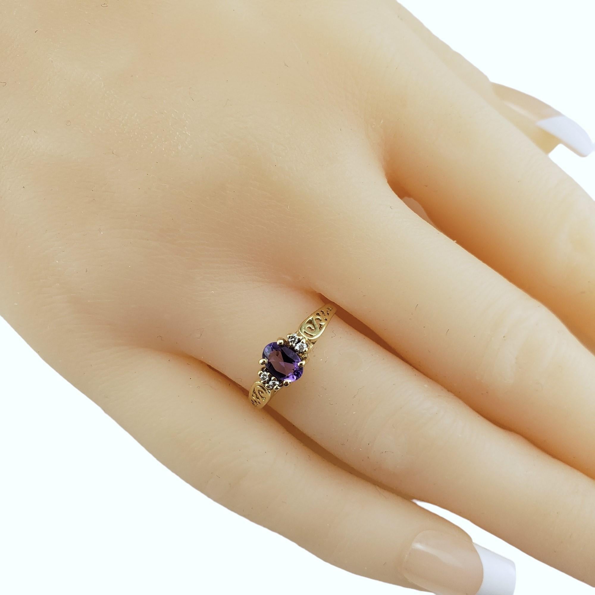14 Karat Yellow Gold Amethyst and Diamond Ring Size 6.5  #16738 For Sale 3