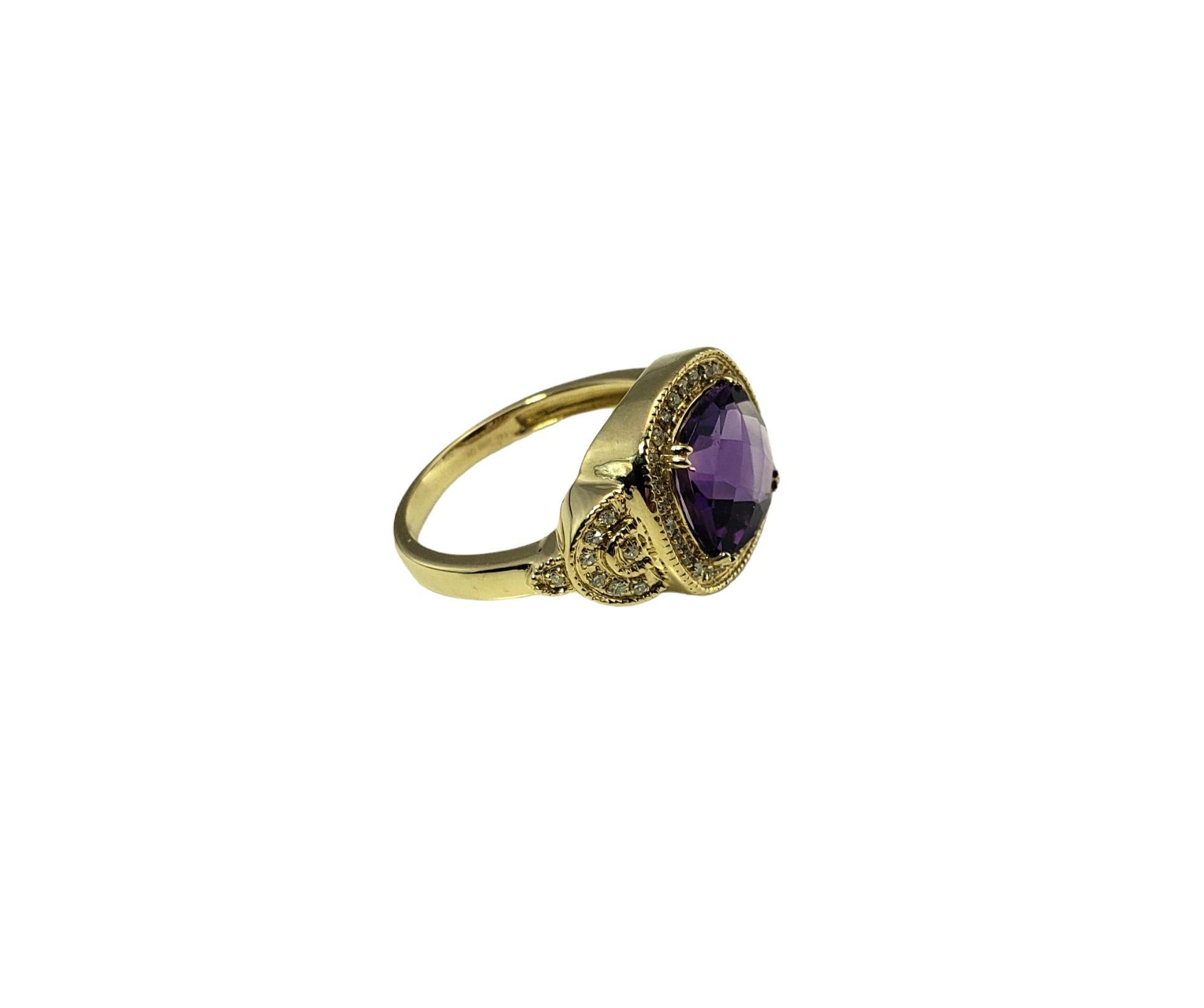 Vintage 14 Karat Yellow Gold Amethyst and Diamond Ring Size 7.75-

This stunning ring features one cushion cut amethyst (9 mm x 9 mm) and 43 round single cut diamonds set beautifully detailed yellow gold. Width: 13 mm. Shank: 2 mm.

Approximate