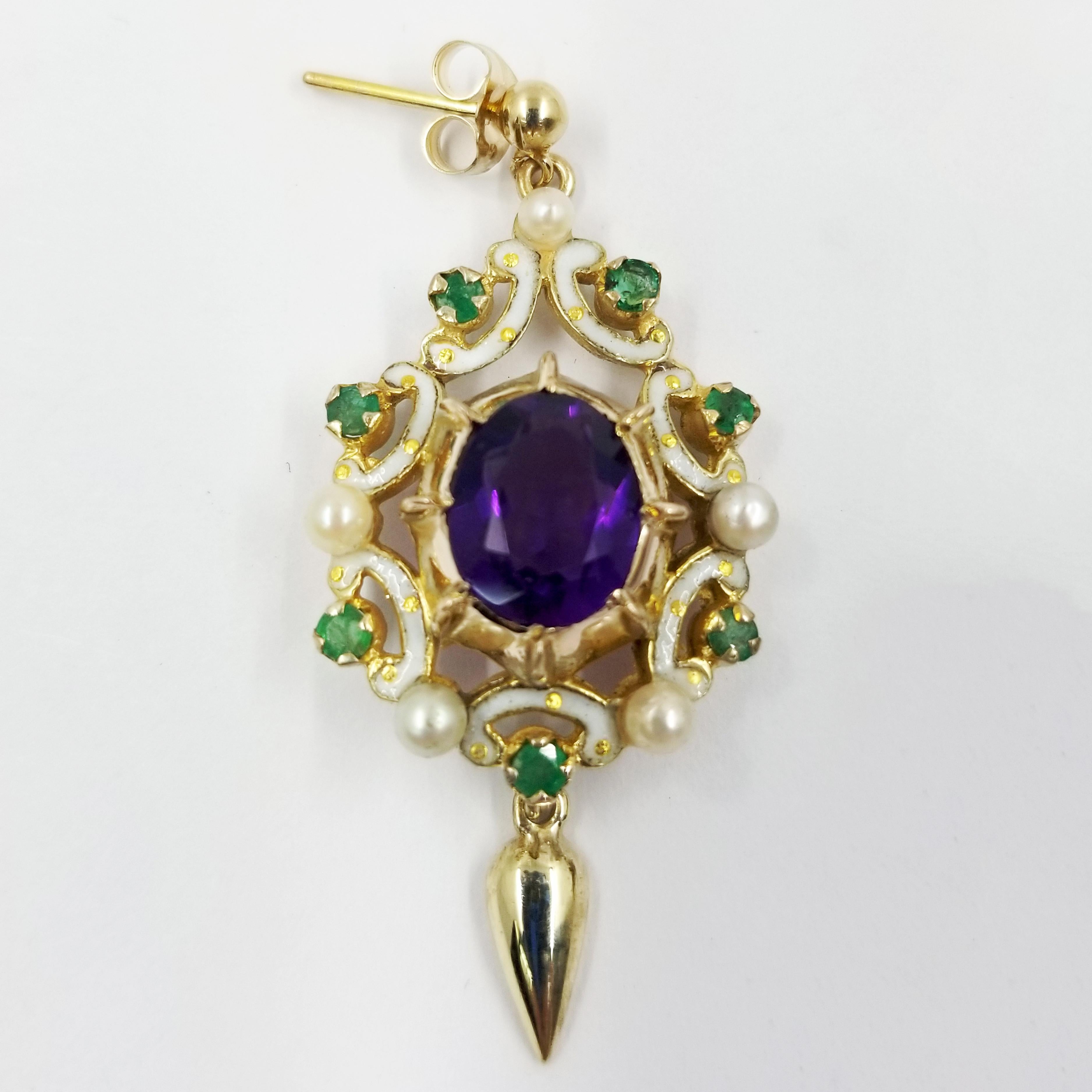 14 Karat Yellow Gold Amethyst, Emerald, and Pearl Dangle Earrings In Good Condition In Coral Gables, FL