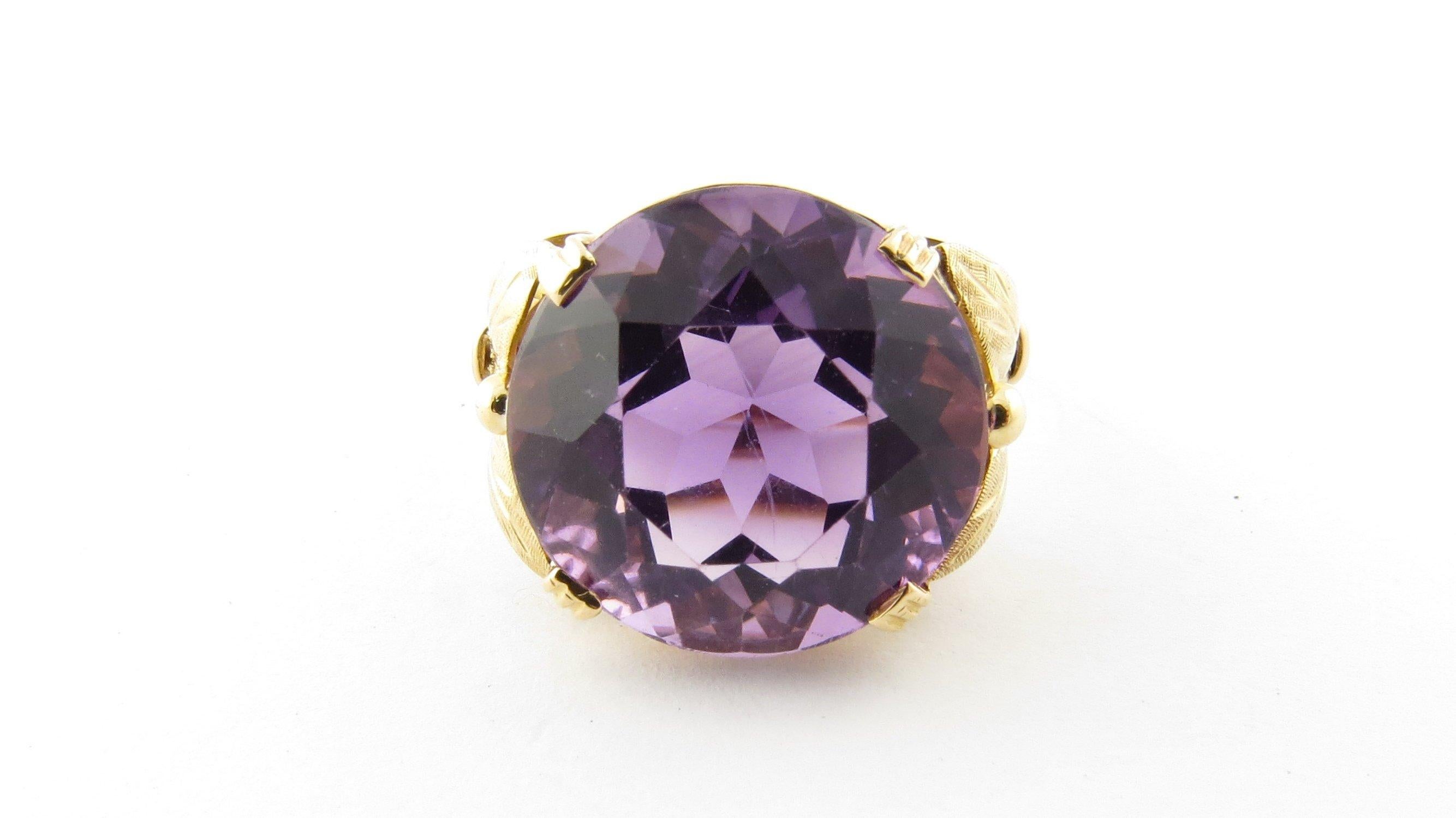 14 Karat Yellow Gold Amethyst Ring 1