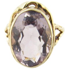14 Karat Yellow Gold Amethyst Ring
