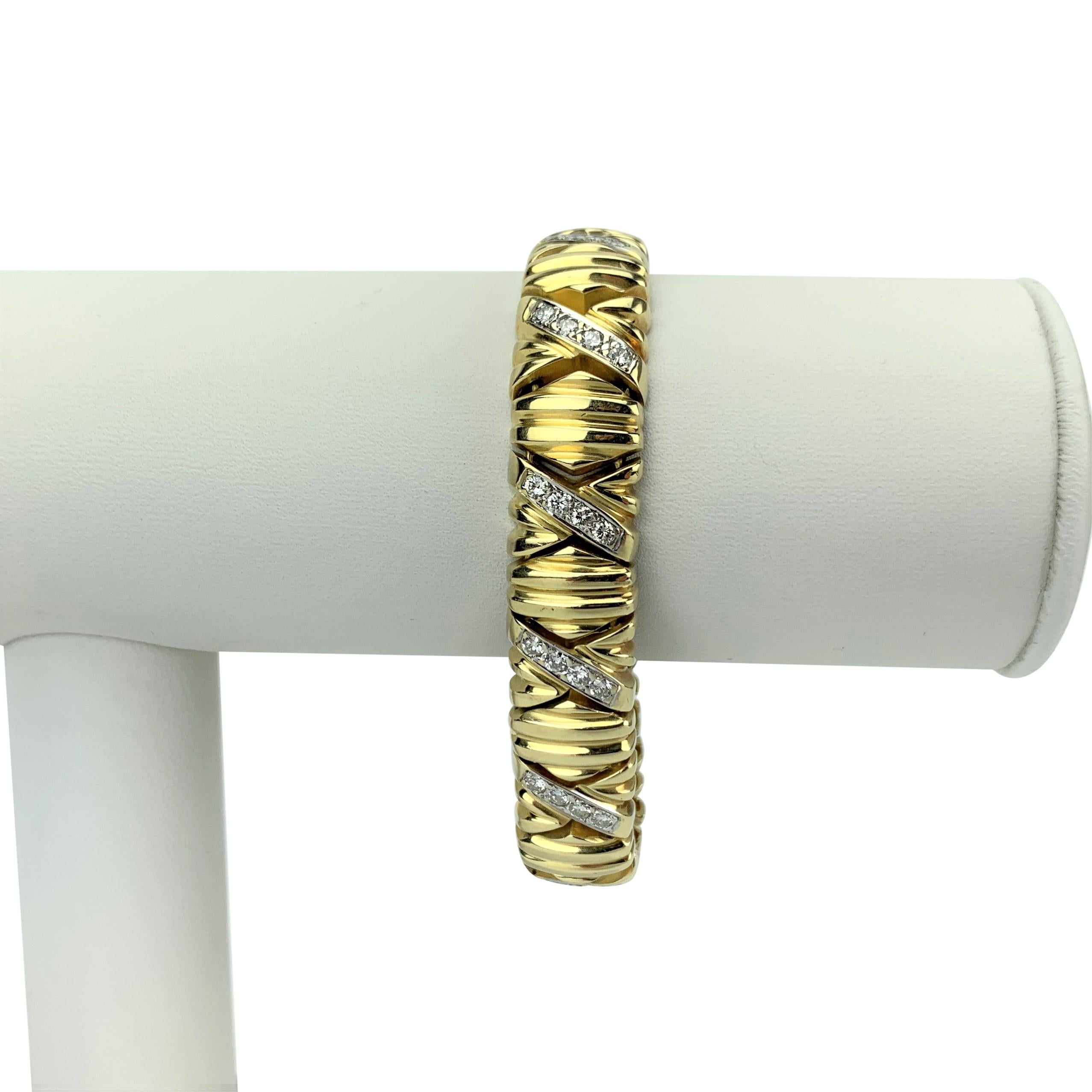 Round Cut 14 Karat Yellow Gold and 1.3 Carat Diamond X Link Ladies Bracelet