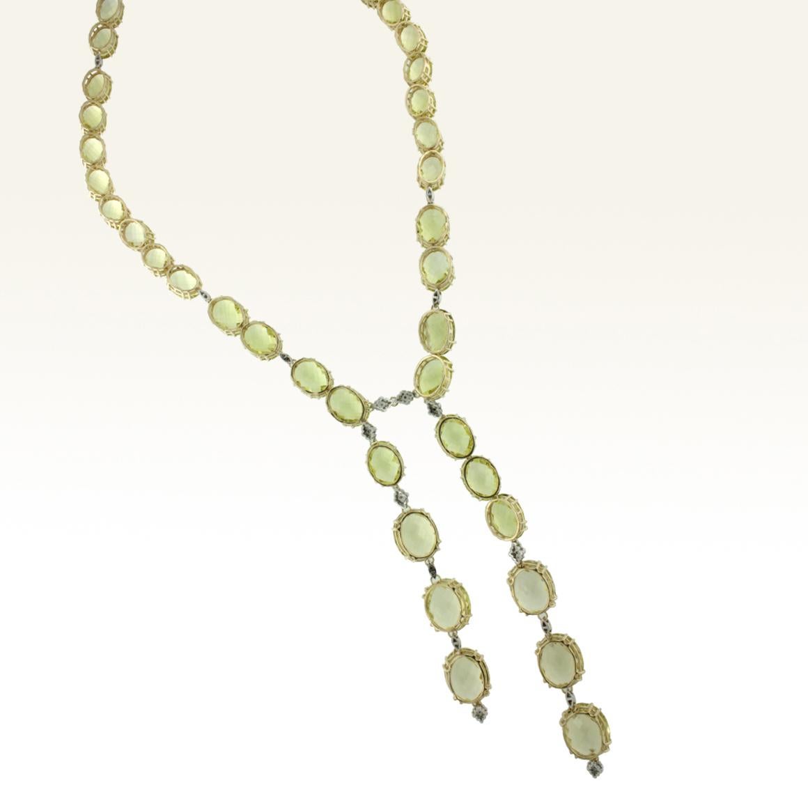 Taille ovale Collier en or 14 carats, or blanc 18 carats avec quartz citron et diamants blancs en vente