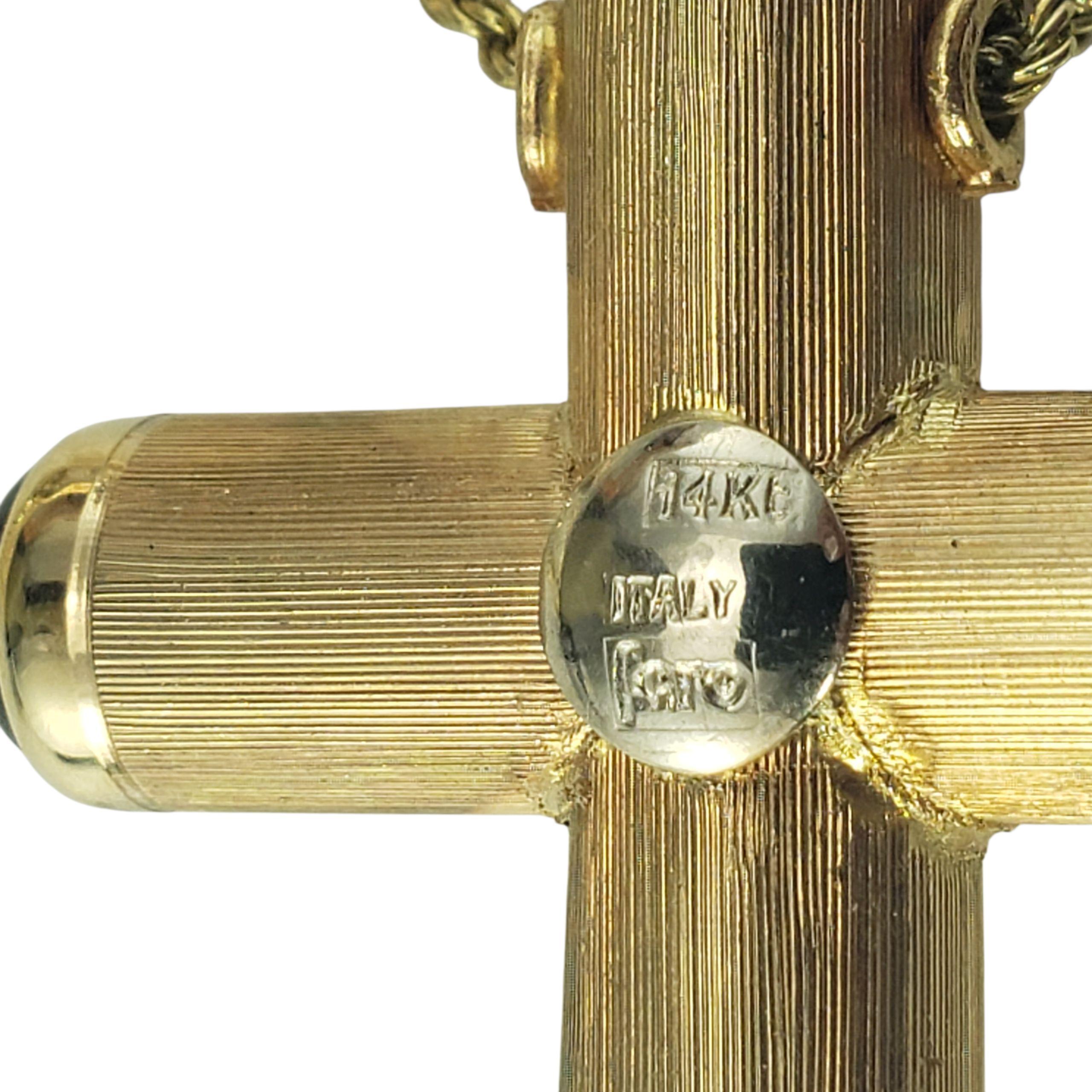 14 Karat Yellow Gold and Amethyst Cross Pendant Necklace  #22686 For Sale 2
