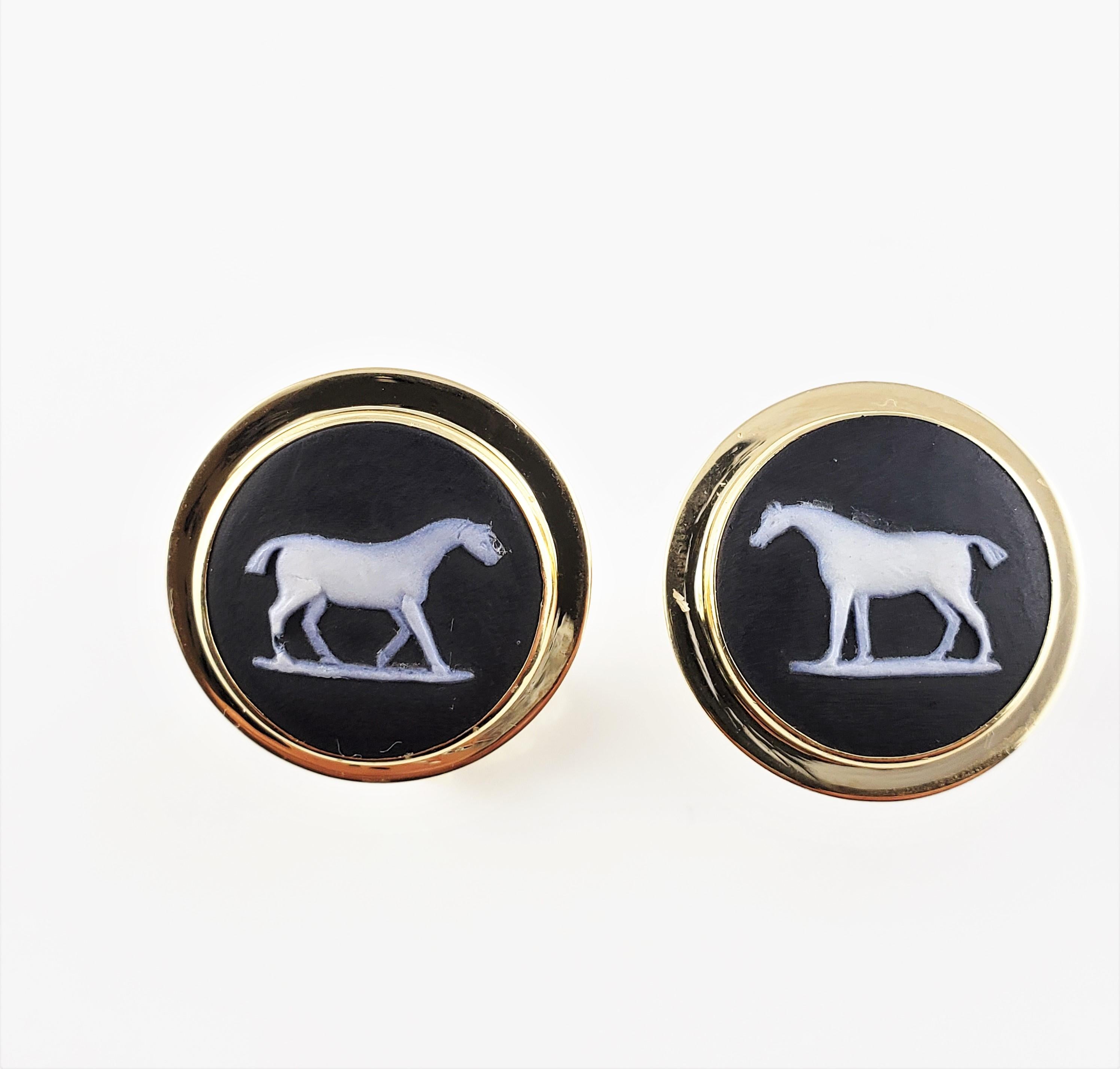 Women's or Men's 14 Karat Yellow Gold and Black Jasperware Horse Cufflinks