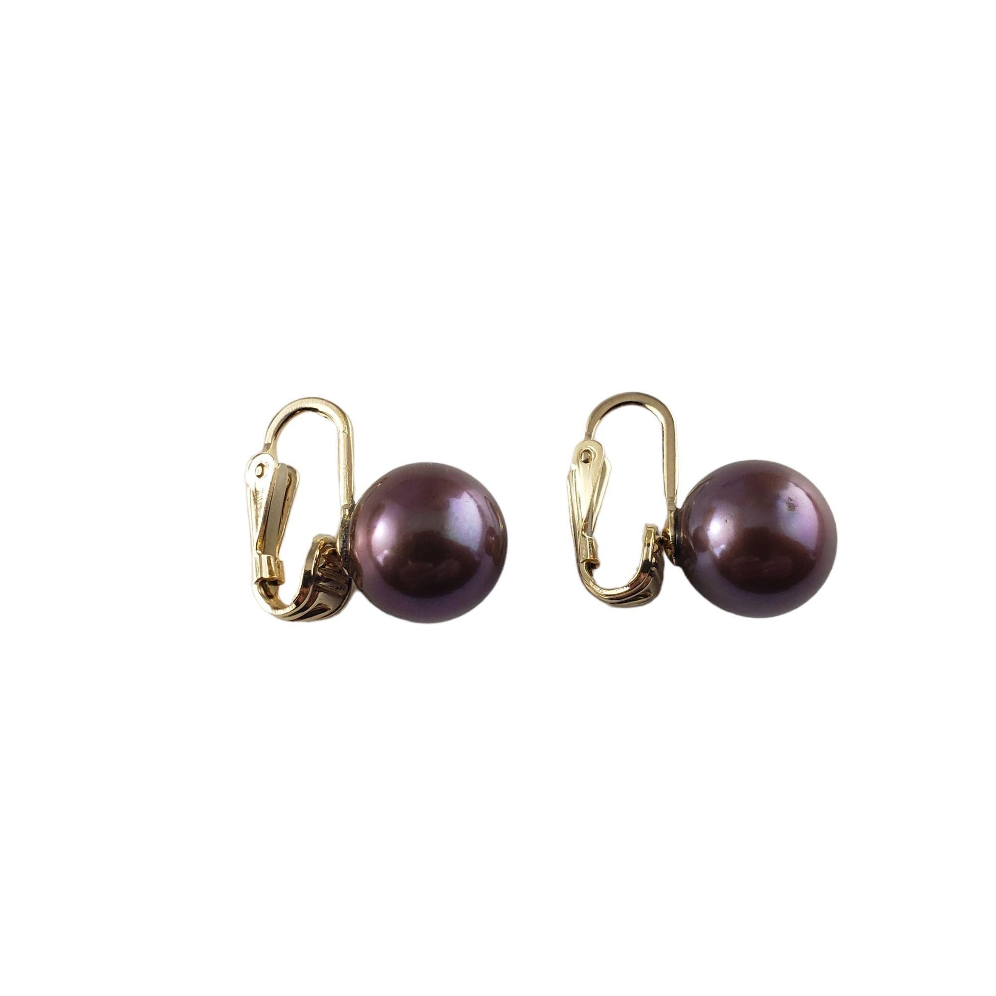 Round Cut 14 Karat Yellow Gold and Black Pearl Clip On Earrings For Sale