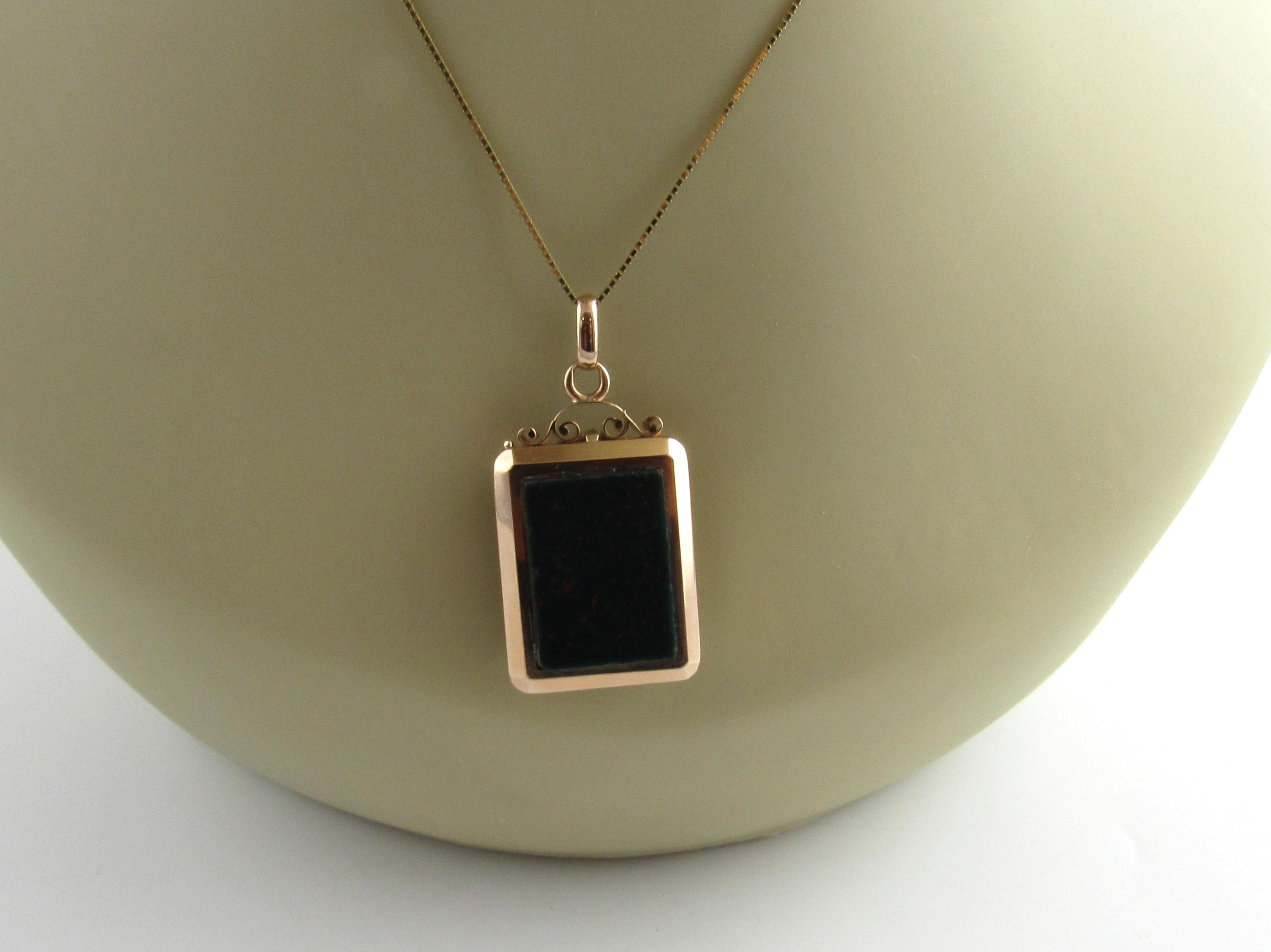 14 Karat Yellow Gold and Bloodstone Locket 5