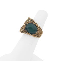 14 Karat Yellow Gold and Cabochon Jade Abstract Geometric Ring 